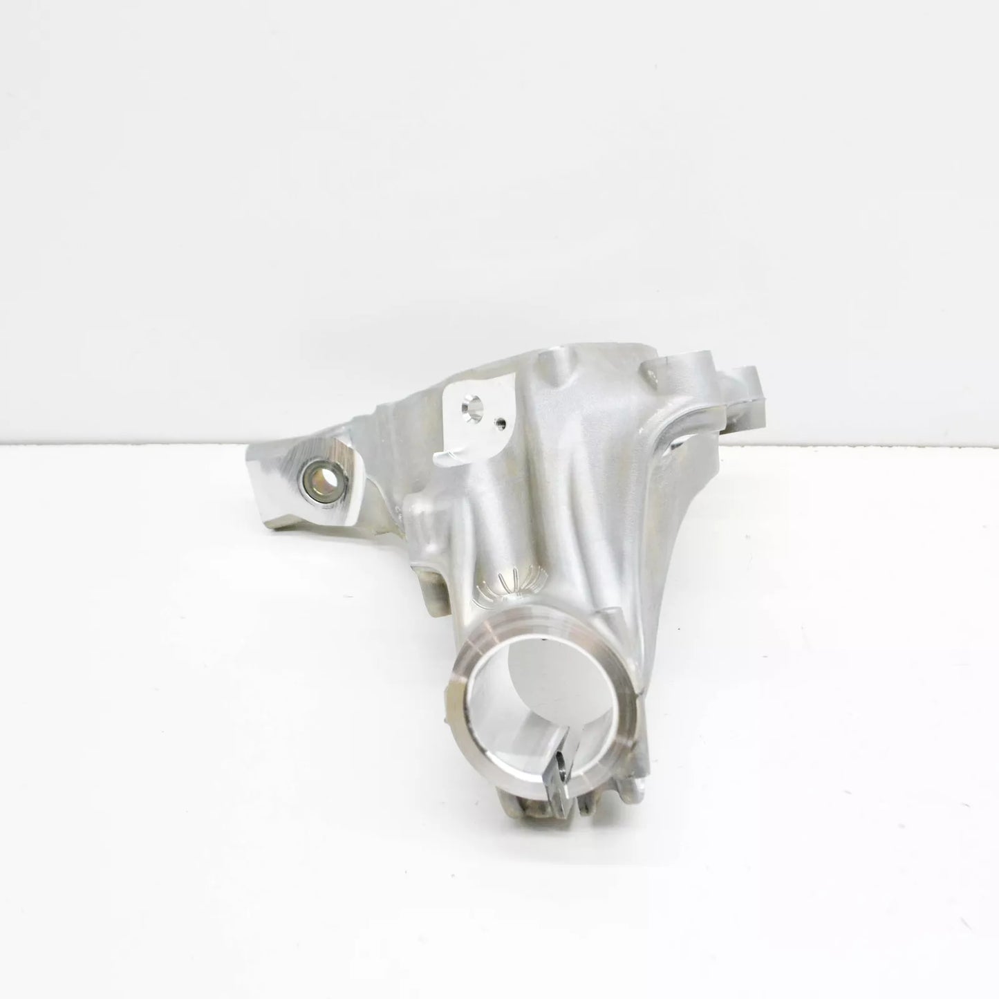 NEW VOLKSWAGEN ID.4 E21 FRONT RIGHT WHEEL BEARING HOUSING 1EA407254H ORIGINAL