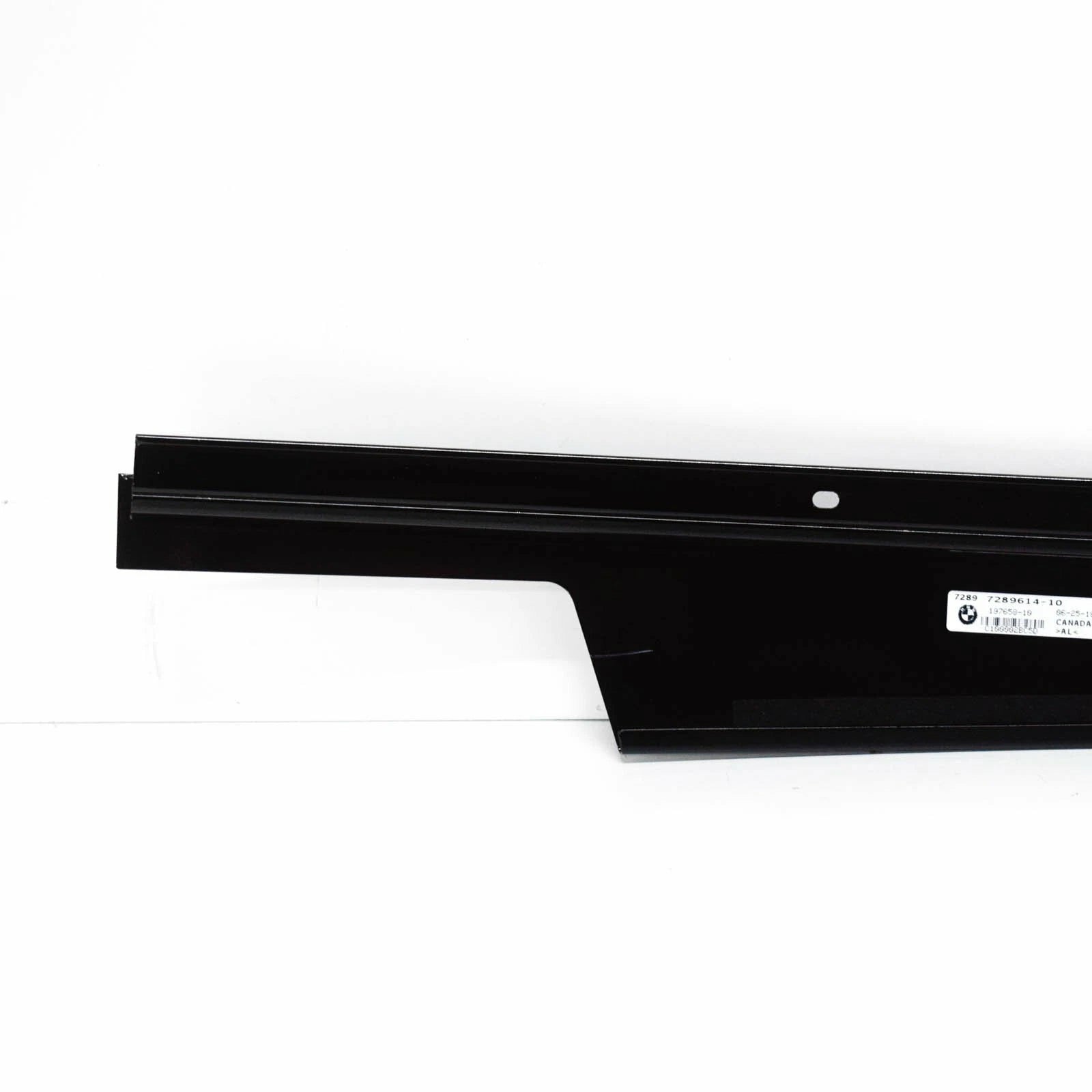 NEW BMW X5 F15 FRONT RIGHT DOOR B-PILLAR APPLIQUE 51337289614 ORIGINAL