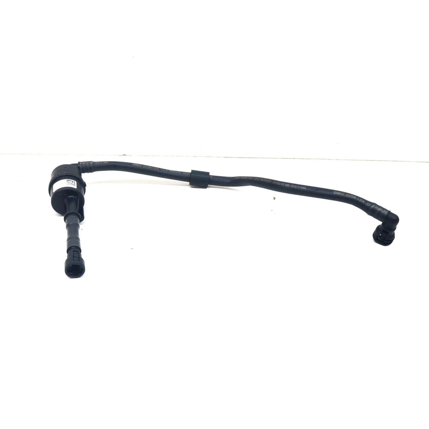 NEW BMW 5 G30 FUEL TANK BREATHER LINE WITH RESONATOR 13908682453 ORIGINAL