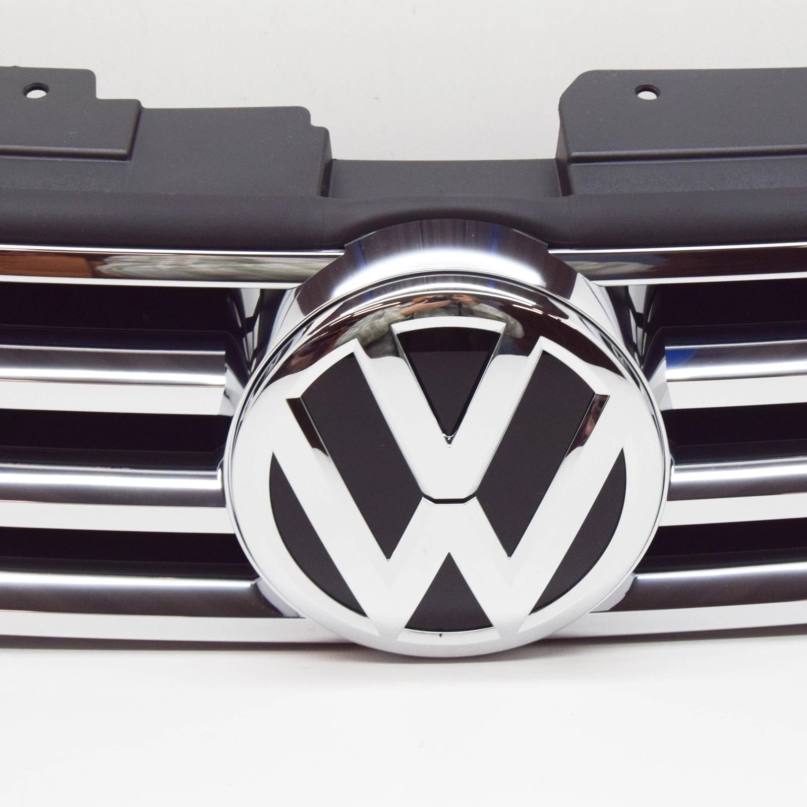 NEW VOLKSWAGEN TOUAREG 7P FRONT RADIATOR GRILLE 7P6853651JZLL ORIGINAL