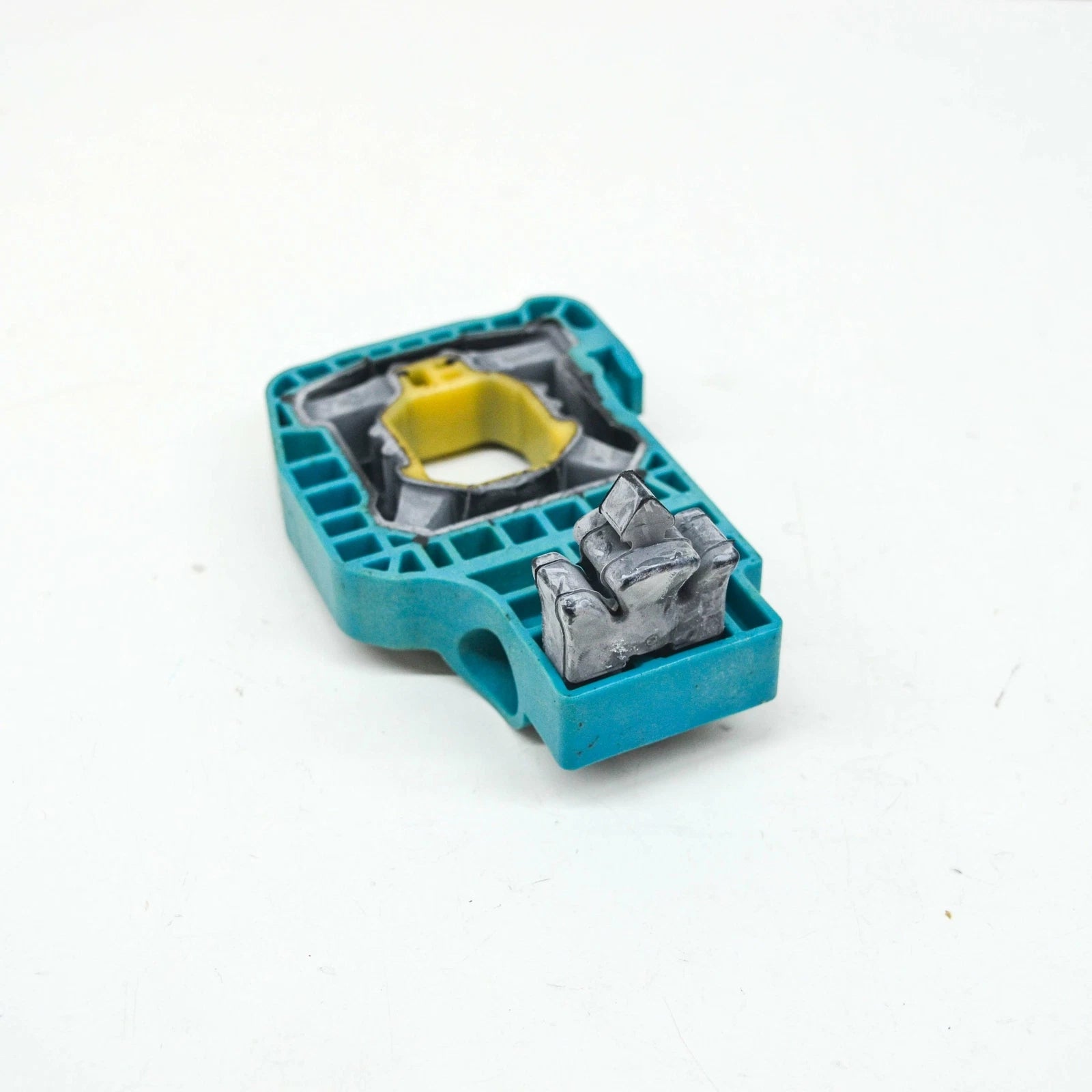 NEW BMW 5 G30 COOOLANT RADIATOR RIGHT MOUNTING 17118632142 ORIGINAL