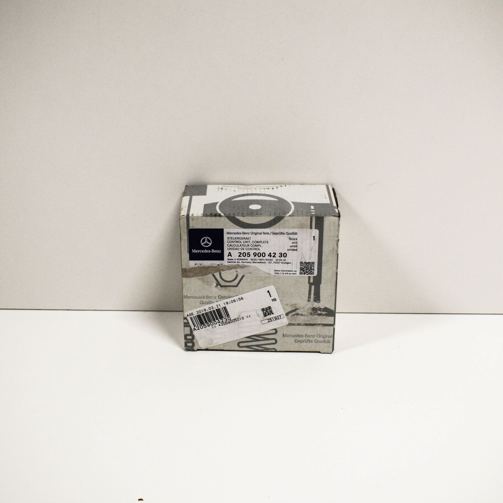 NEW MB C W205 LED LEFT HEADLIGHT MODULE CONTROL UNIT A2059004230 ORIGINAL