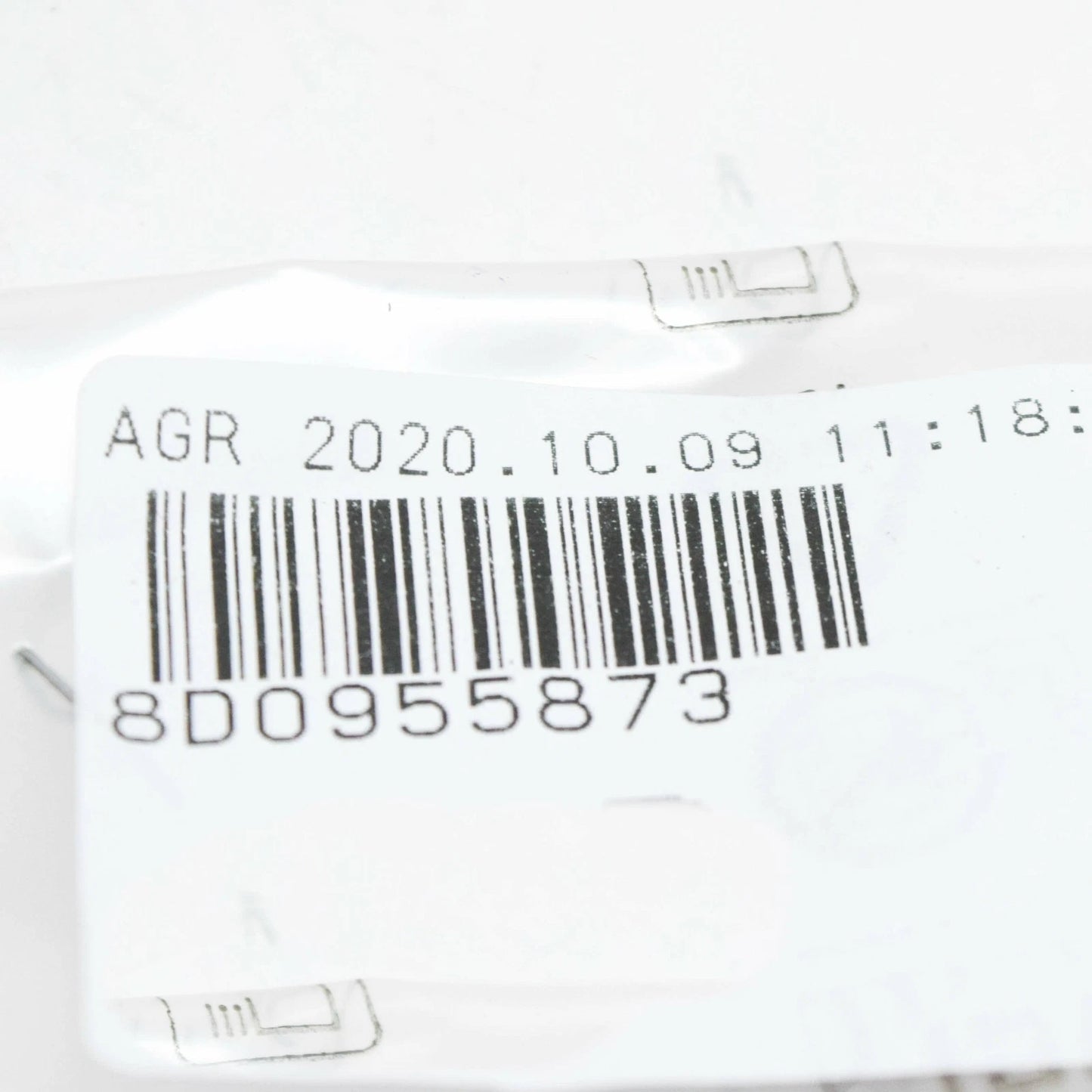 NEW VOLKSWAGEN GOLF 5G FRONT HEADLIGHT T-PIECE WASHER CONNECTOR 8D0955873