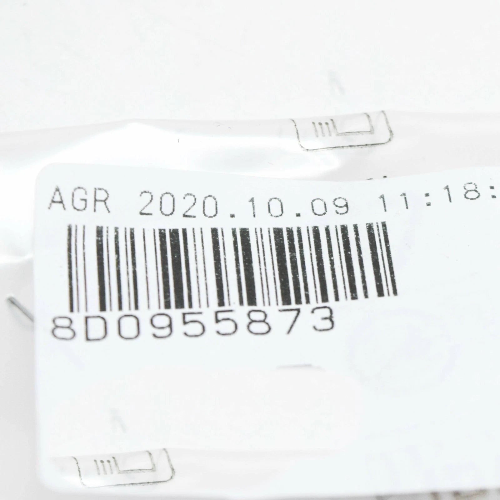 NEW VOLKSWAGEN GOLF 5G FRONT HEADLIGHT T-PIECE WASHER CONNECTOR 8D0955873