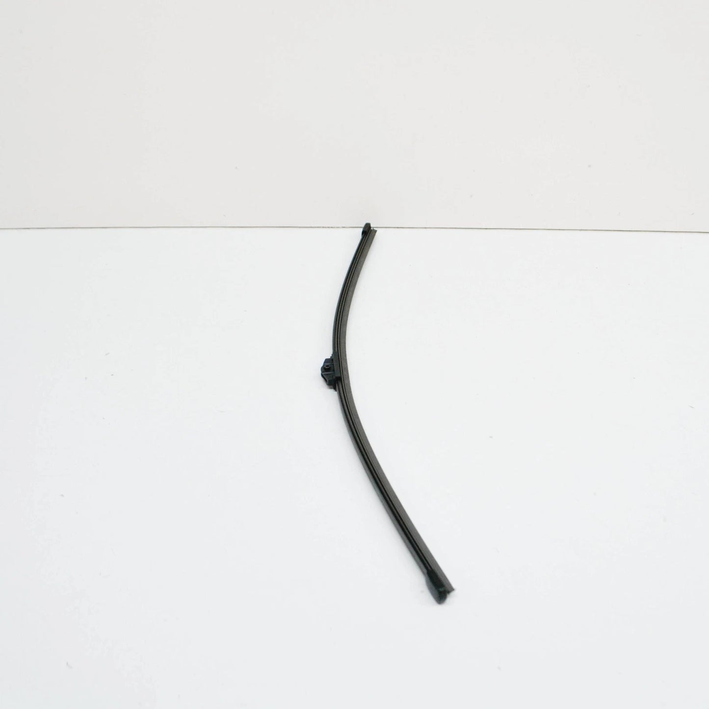 NEW AUDI A6 C7 REAR TAILGATE WIPER BLADE 4G9955425 ORIGINAL