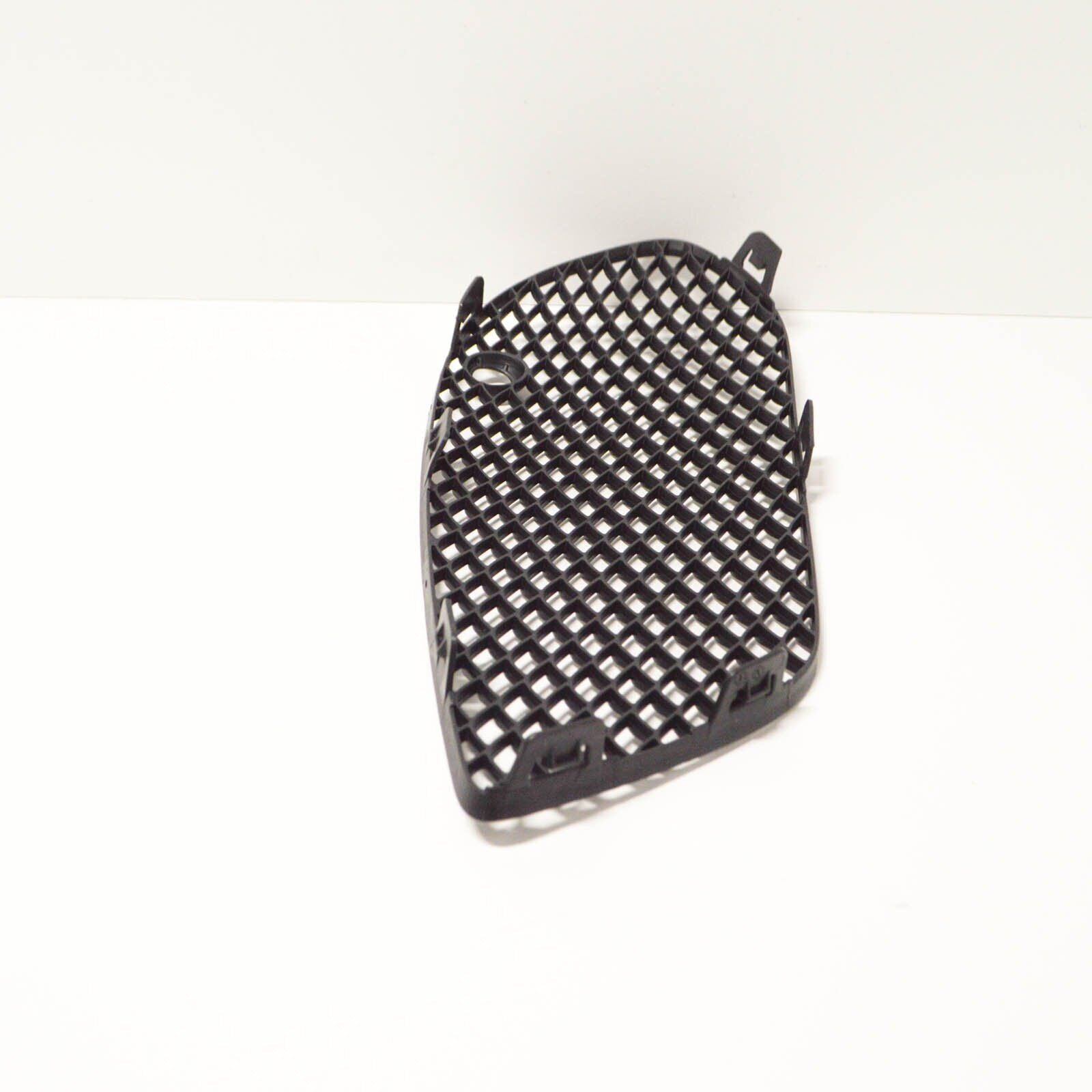 NEW MERCEDES-BENZ C-CLASS W205 FRONT BUMPER RIGHT GRILL A2058852623 2016