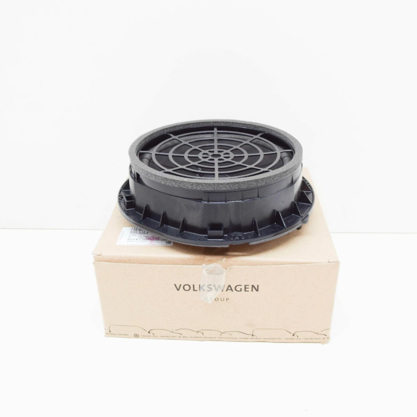 NEW AUDI A4 B9 FRONT DOOR BASS LOUDSPEAKER 8W0035415A ORIGINAL