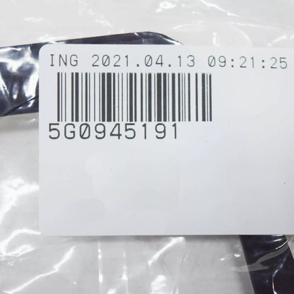 NEW VOLKSWAGEN GOLF MK7 REAR LEFT INNER TAIL LIGHT SEAL 5G0945191