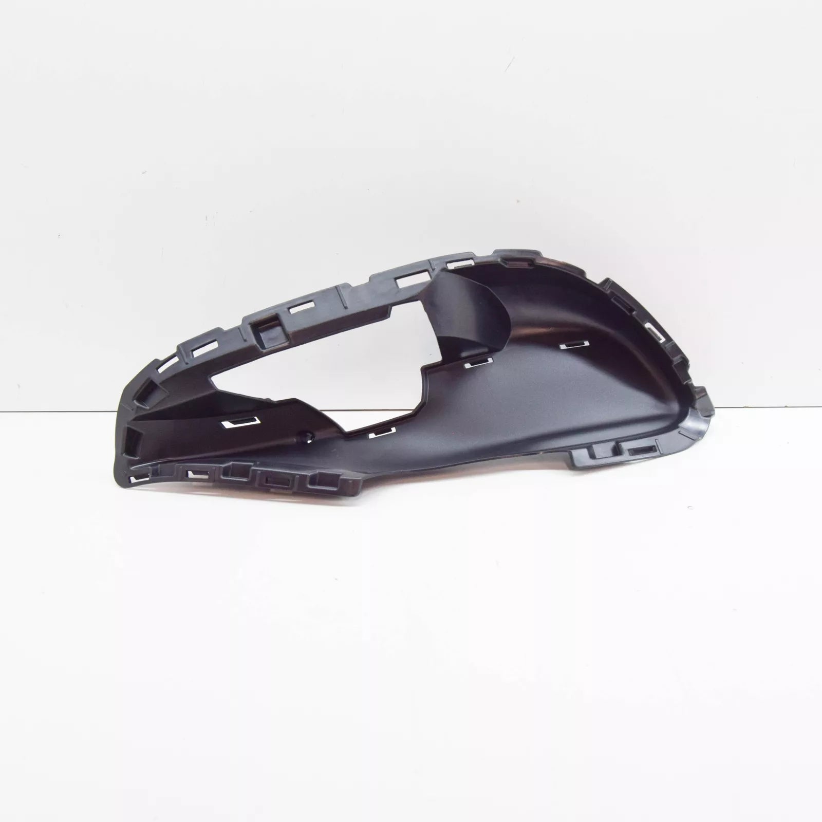 NEW MB CLA C117 AMG FRONT LOWER AIR DUCT SEGMENT LEFT A1178859100 ORIGINAL