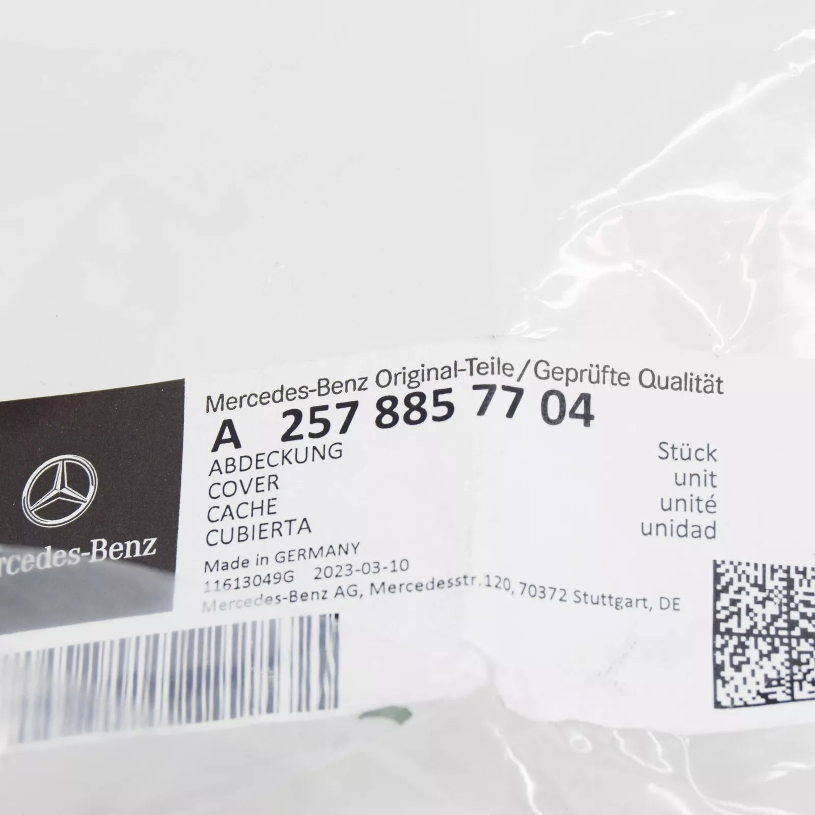 NEW MB CLS C257 FRONT BUMPER LOWER CENTER TRIM MOLDING A2578857704 ORIGINAL