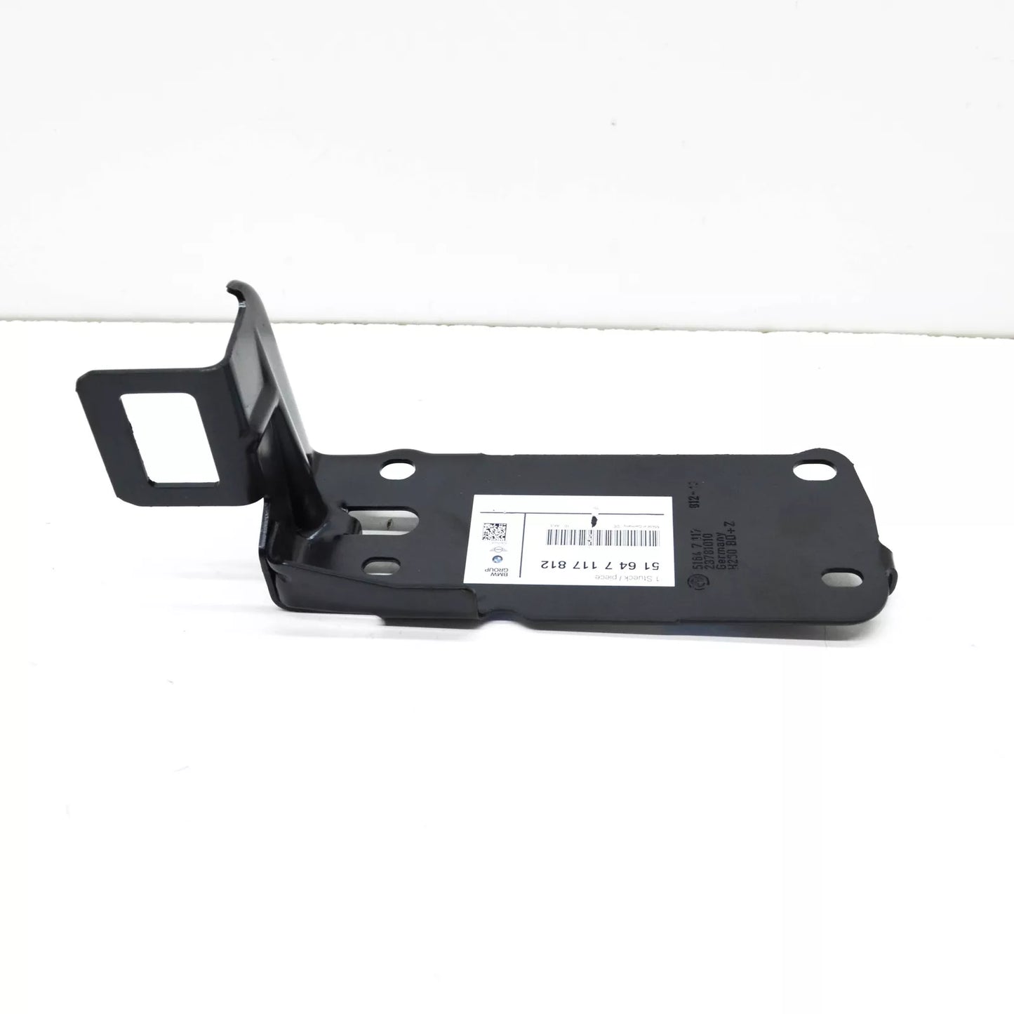 NEW BMW 1 E81 RIGHT RADIATOR SUPPORT SLAM PANEL BRACKET 51647117812 ORIGINAL