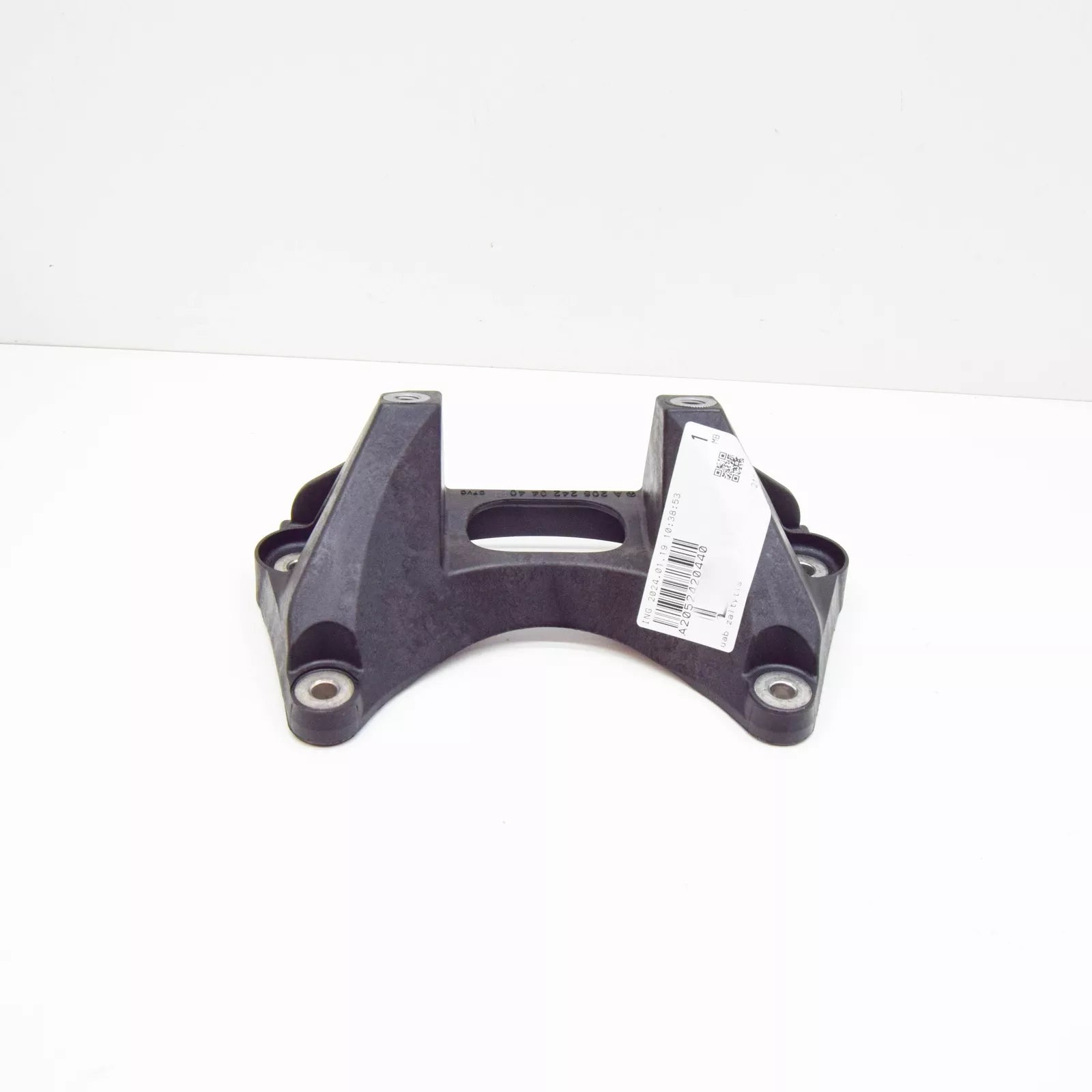 NEW MERCEDES BENZ C W205 ENGINE MOUNT BRACKET A2052420440 ORIGINAL