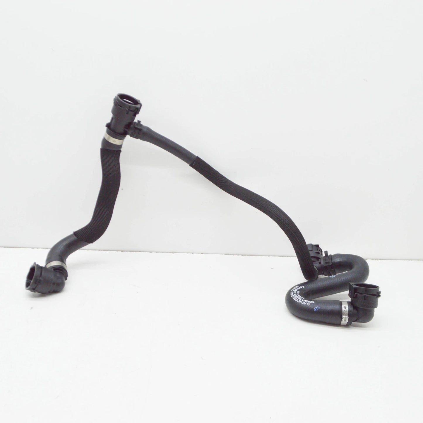 NEW MERCEDES-BENZ E W213 ENGINE COOLANT HOSE A2135010202 OEM