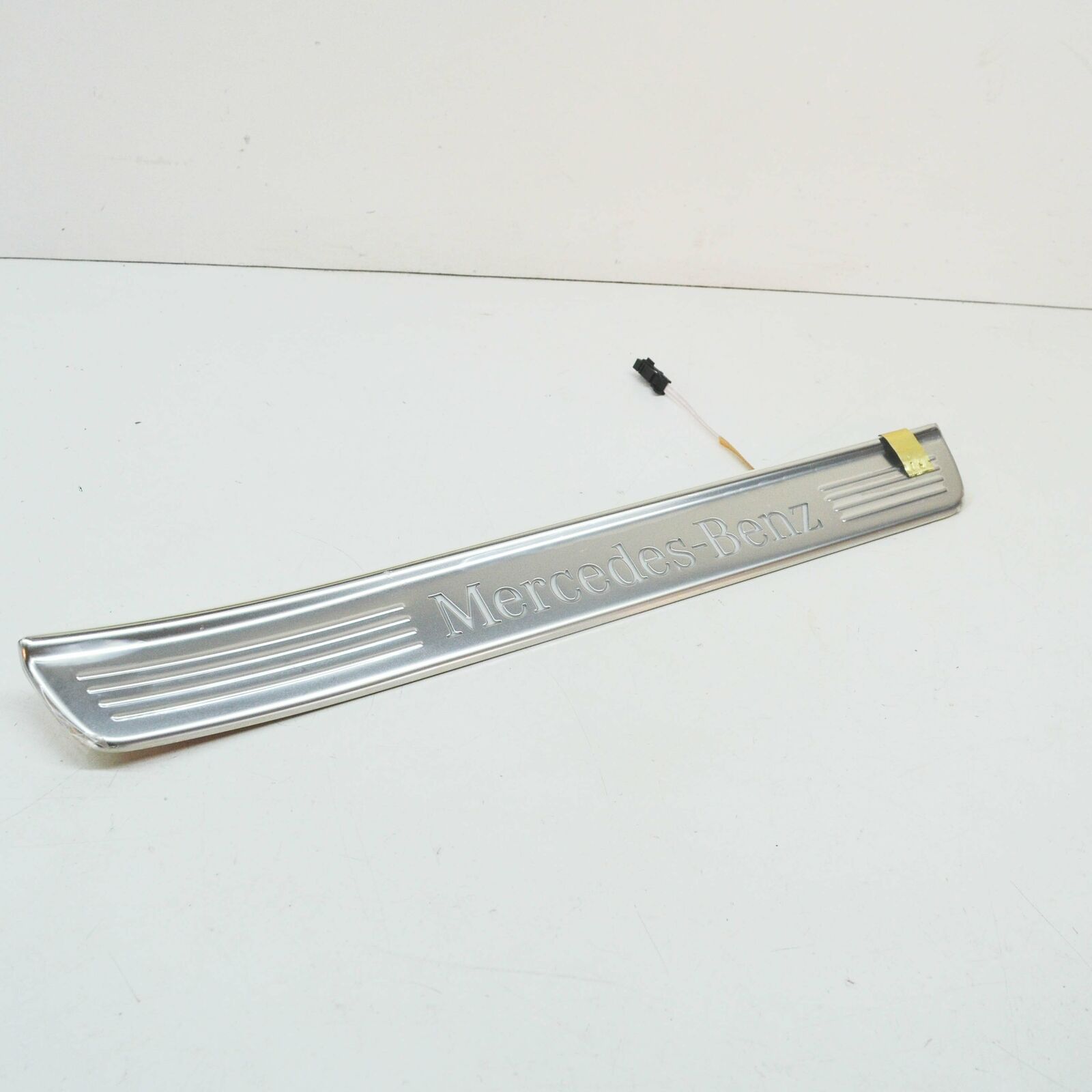 NEW MERCEDES-BENZ S W222 REAR RIGHT INTERIOR STEP TRIM A2226803735 ORIGINAL