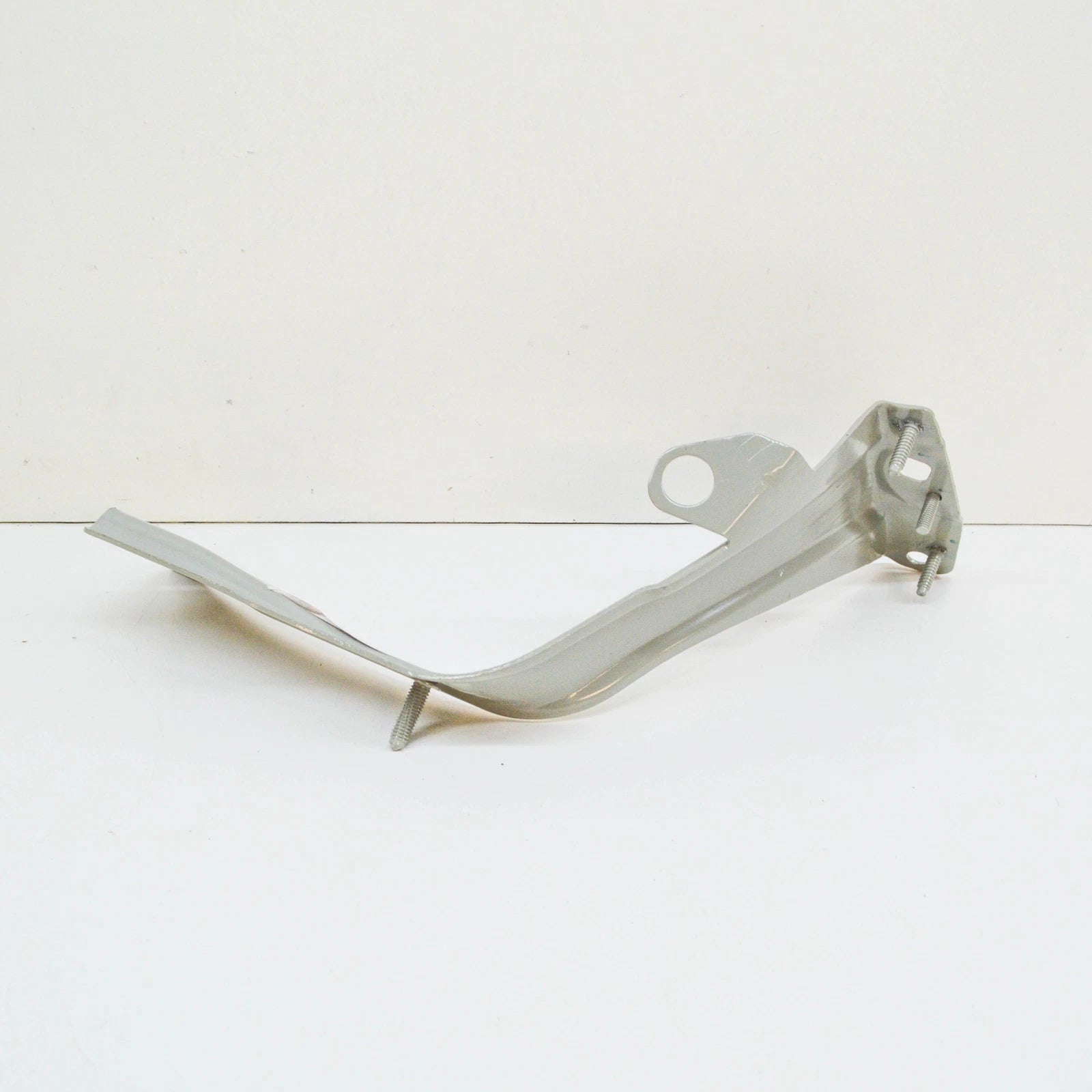 NEW VOLKSWAGEN BEETLE A5 FRONT FENDER LEFT MOUNTING BRACKET 5C5821135