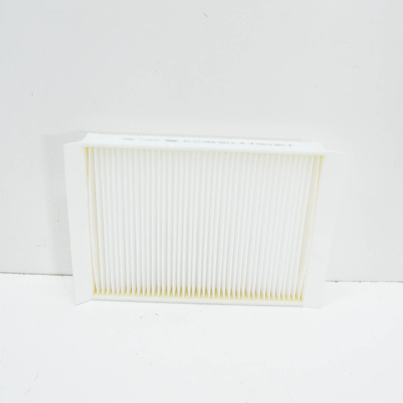 NEW MERCEDES-BENZ C W205 AIR FILTER ELEMENT A1668300218 ORIGINAL