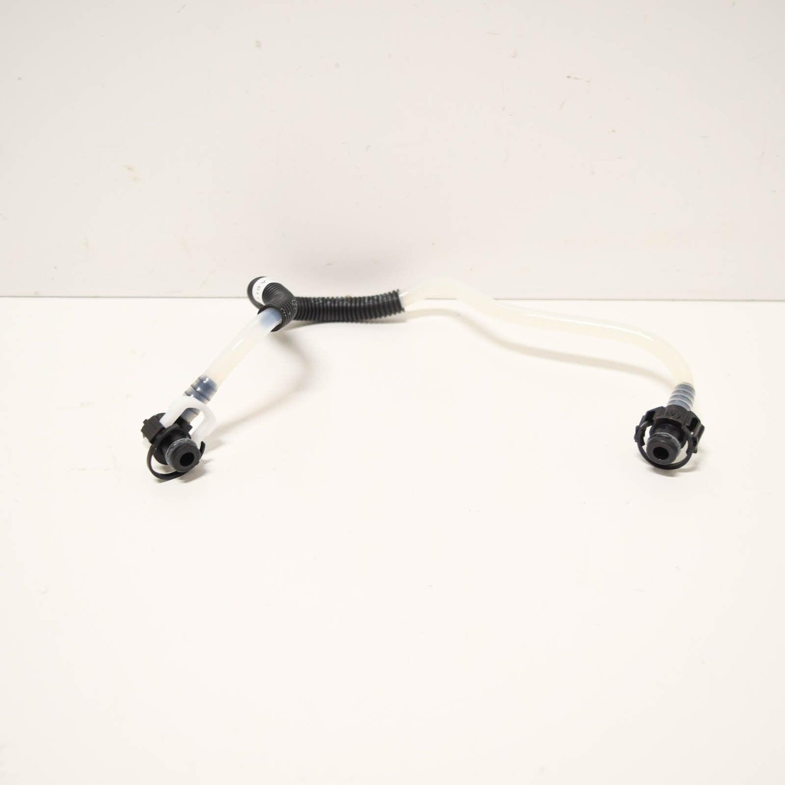 NEW MERCEDES-BENZ SPRINTER 903 FUEL PIPE LINE A6110701932 ORIGINAL