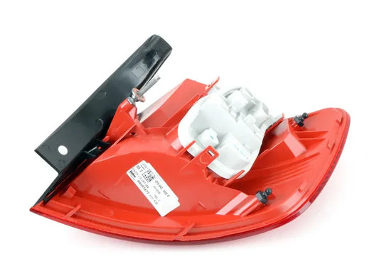 NEW AUDI A6 AVANT C6 REAR LEFT OUTER TAILLIGHT 4F9945095F ORIGINAL