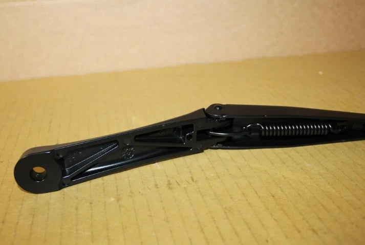 NEW AUDI A1 GB FRONT RIGHT WIPER BLADE ARM RHD 82C9554081P9 ORIGINAL