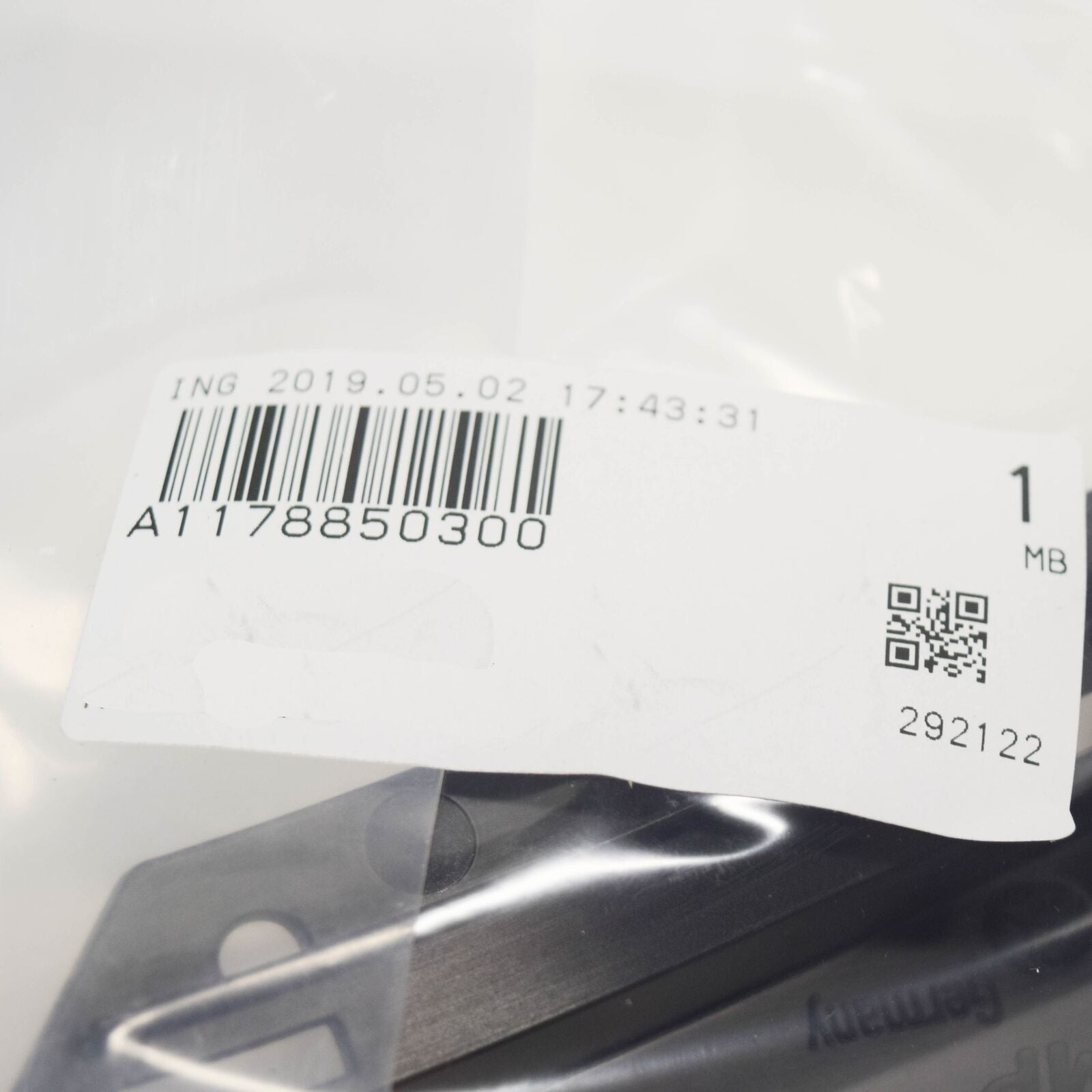 NEW MB CLA 117 FRONT BUMPER LEFT SUPPORT MOUNT A1178850300 ORIGINAL