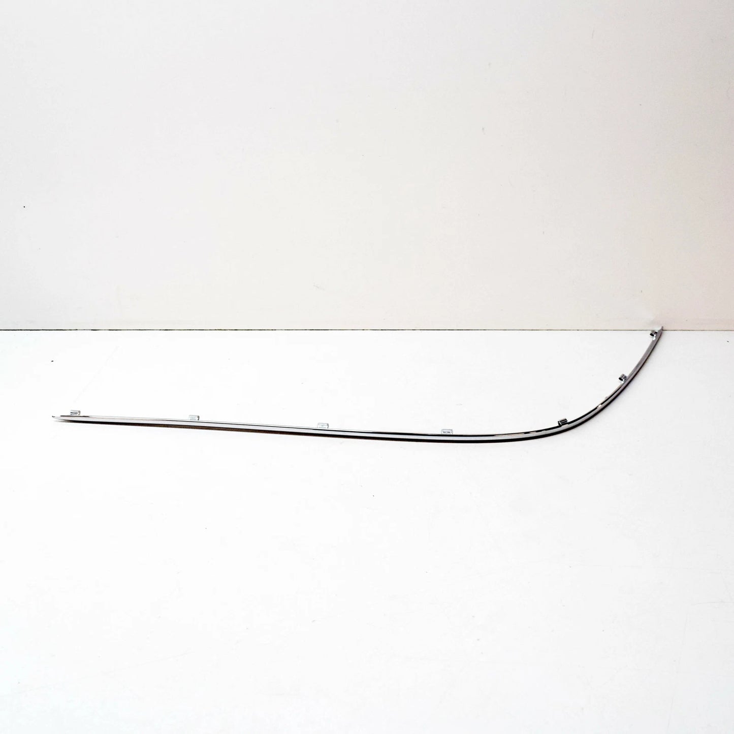 NEW MERCEDES-BENZ C W203 FRONT BUMPER RIGHT PTS RAIL A20388564219999