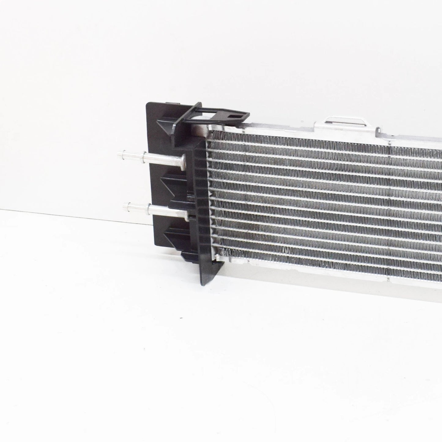 NEW MERCEDES-BENZ E C207 LOW TEMPERATURE RADIATOR A2045001803 ORIGINAL