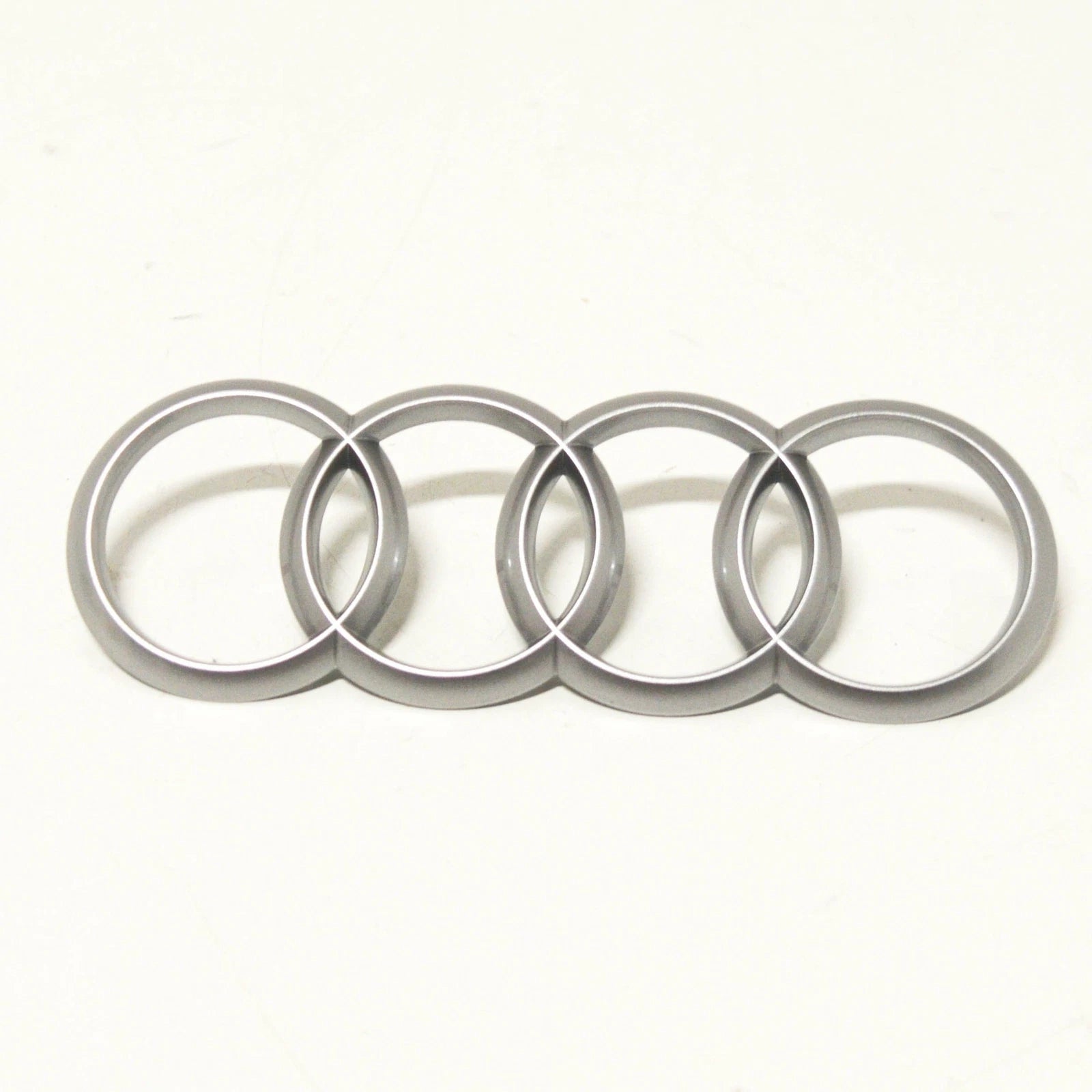 NEW AUDI Q5 8R ENGINE COVER RING EMBLEM 4H0103940B