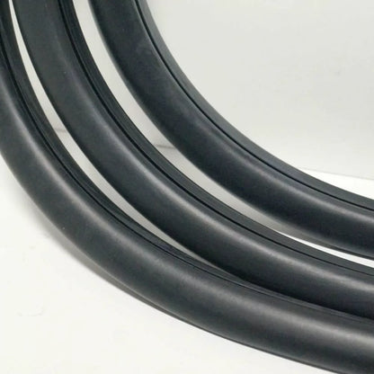 NEW MERCEDES-BENZ G-CLASS FRONT WINDSHIELD SCREEN SEAL A4636710220 ORIGINAL