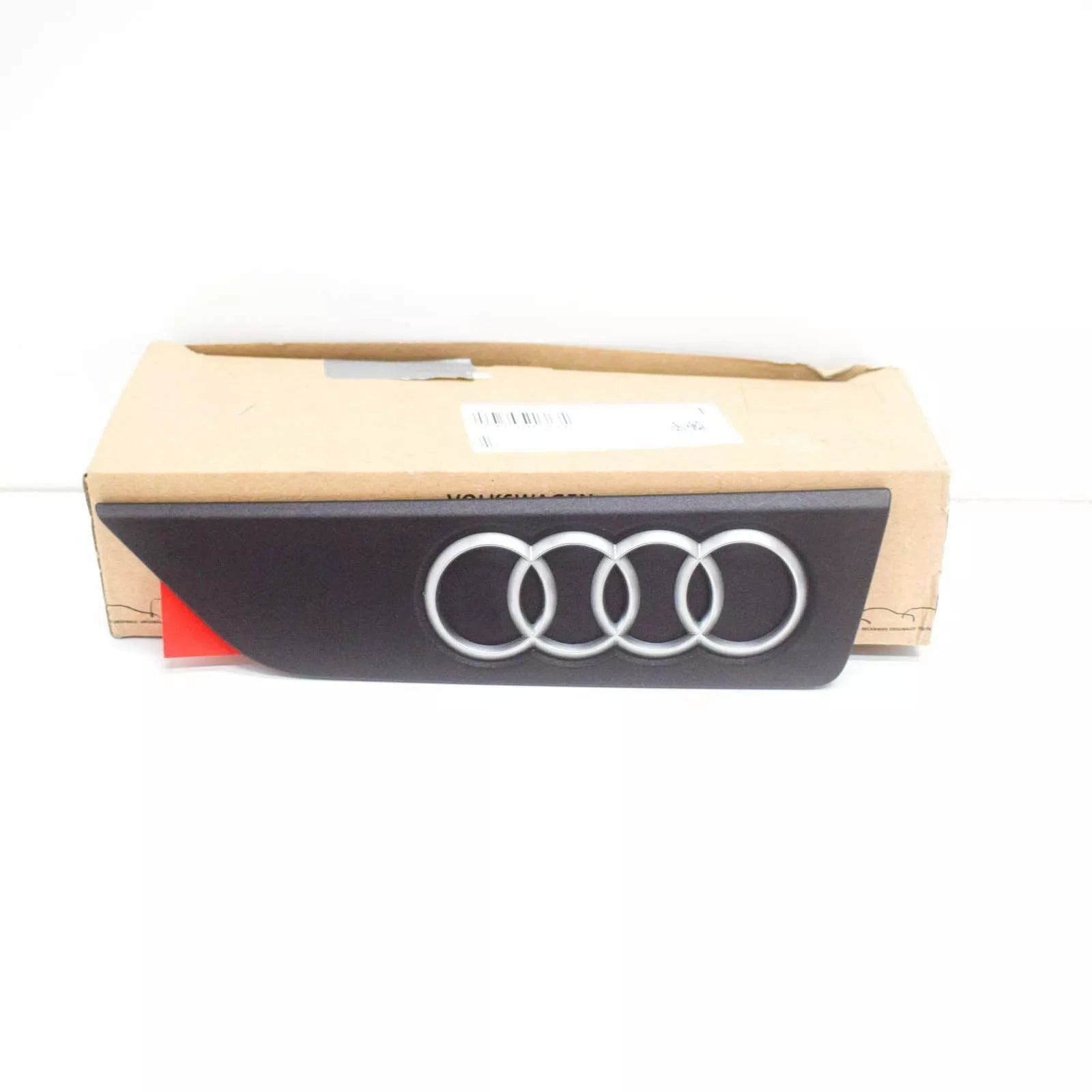 NEW AUDI R8 42 ENGINE LEFT SIDE EMBLEM 079133621B