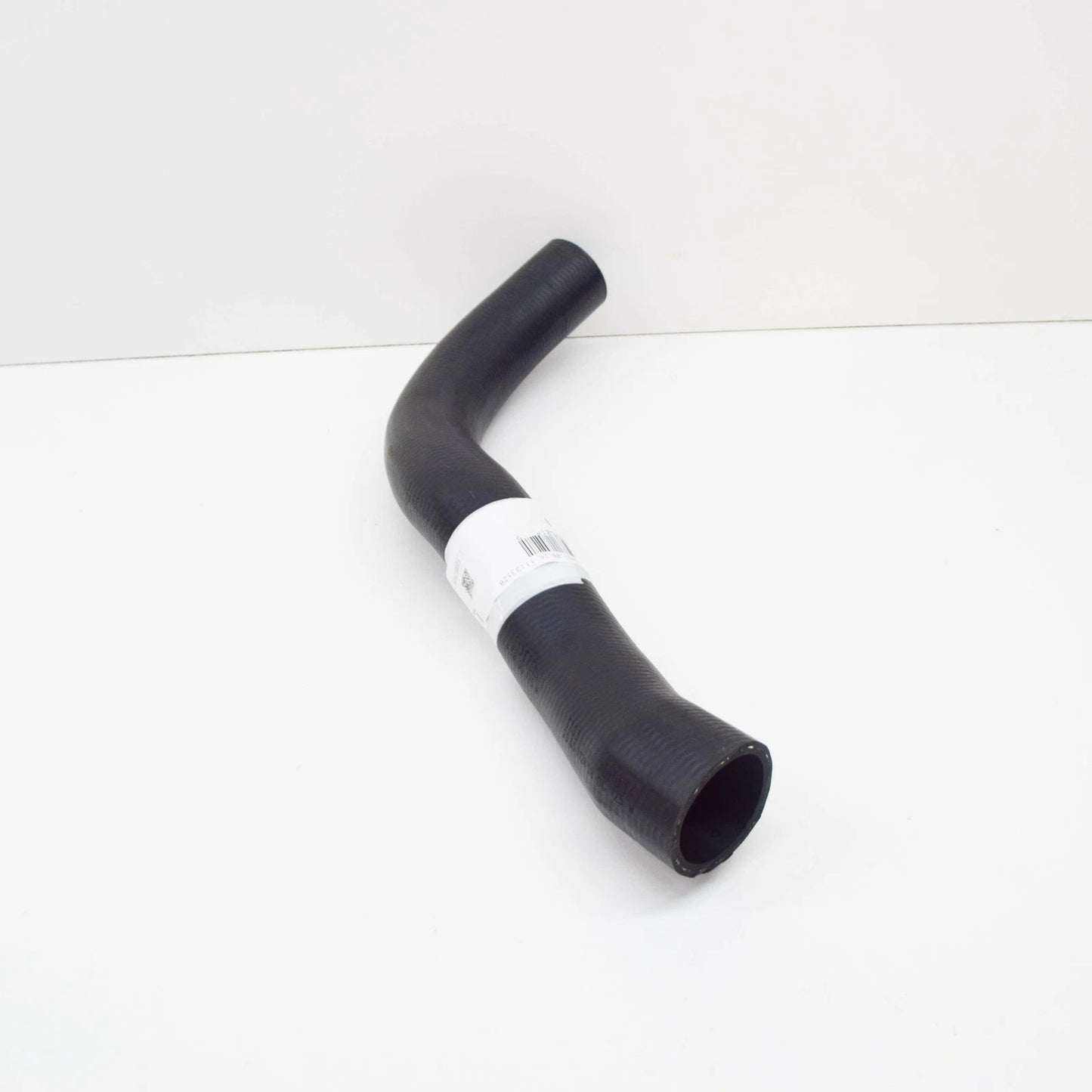 NEW MERCEDES-BENZ SL R107 RADIATOR BOTTOM HOSE A1075010082 ORIGINAL