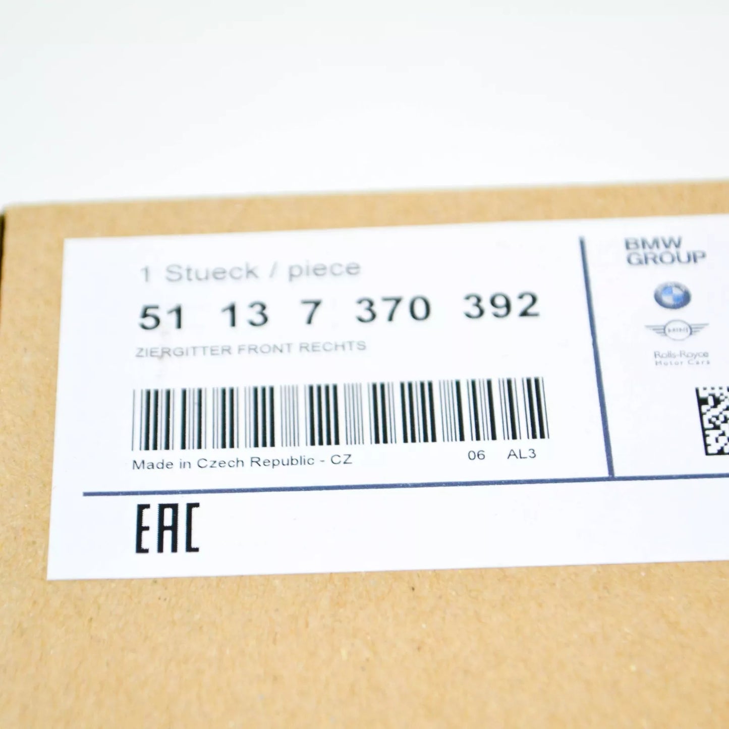NEW BMW 6 F06 FRONT RADIATOR RIGHT HIGH GRILLE 51137370392 7370392 2016 ORIGINAL