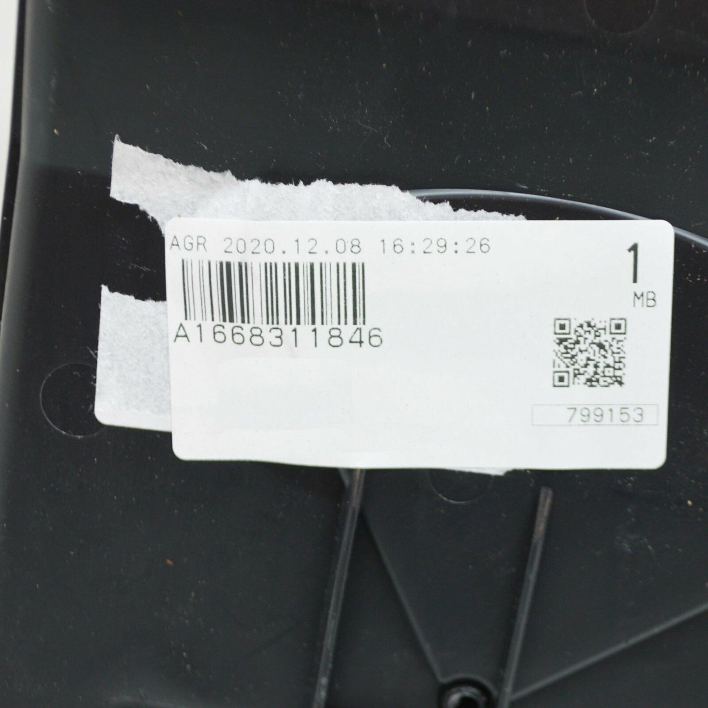 NEW MERCEDES-BENZ M-CLASS W166 RIGHT SIDE AIR DUCT A1668311846 ORIGINAL