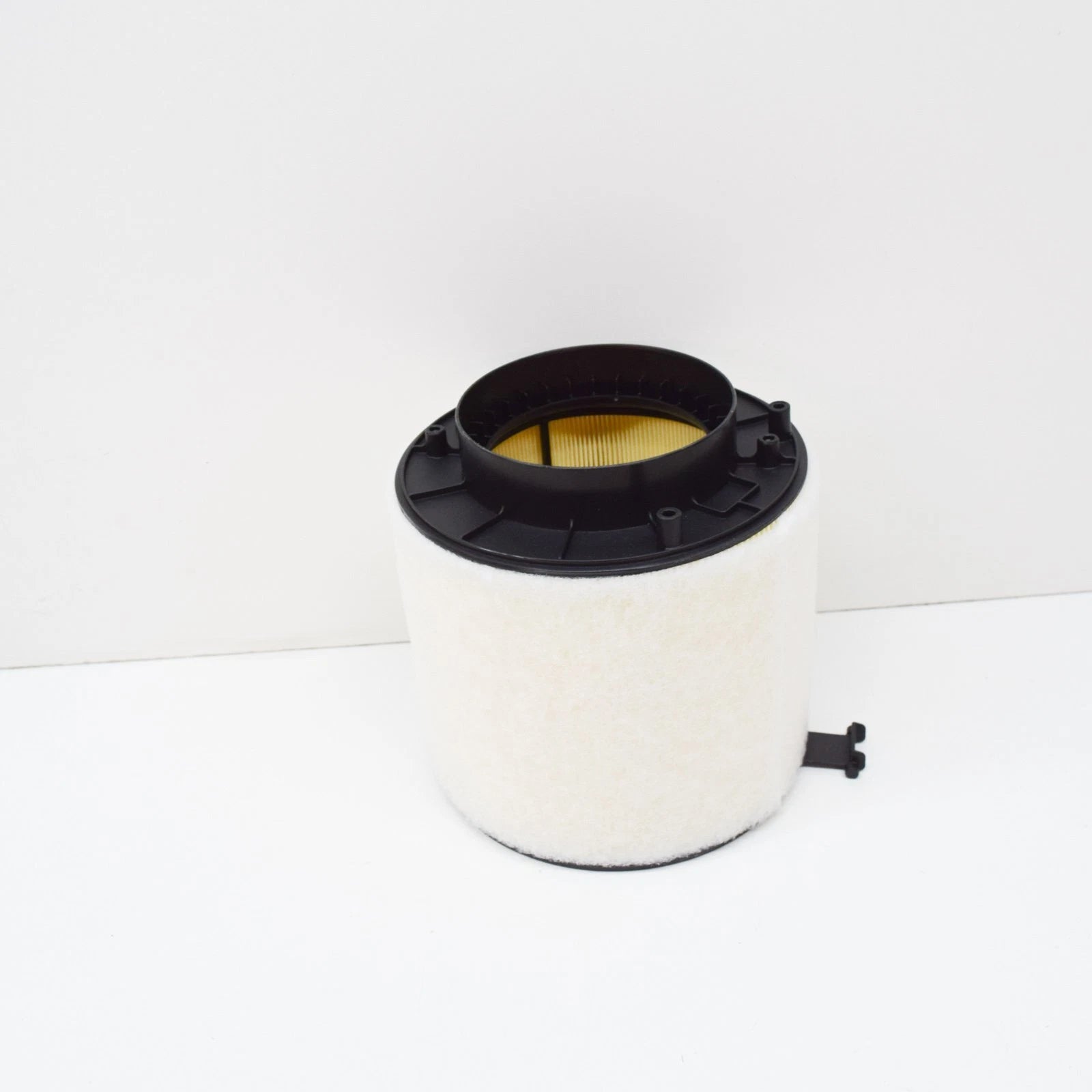 NEW AUDI Q5 8R AIR FILTER 8K0133843D ORIGINAL