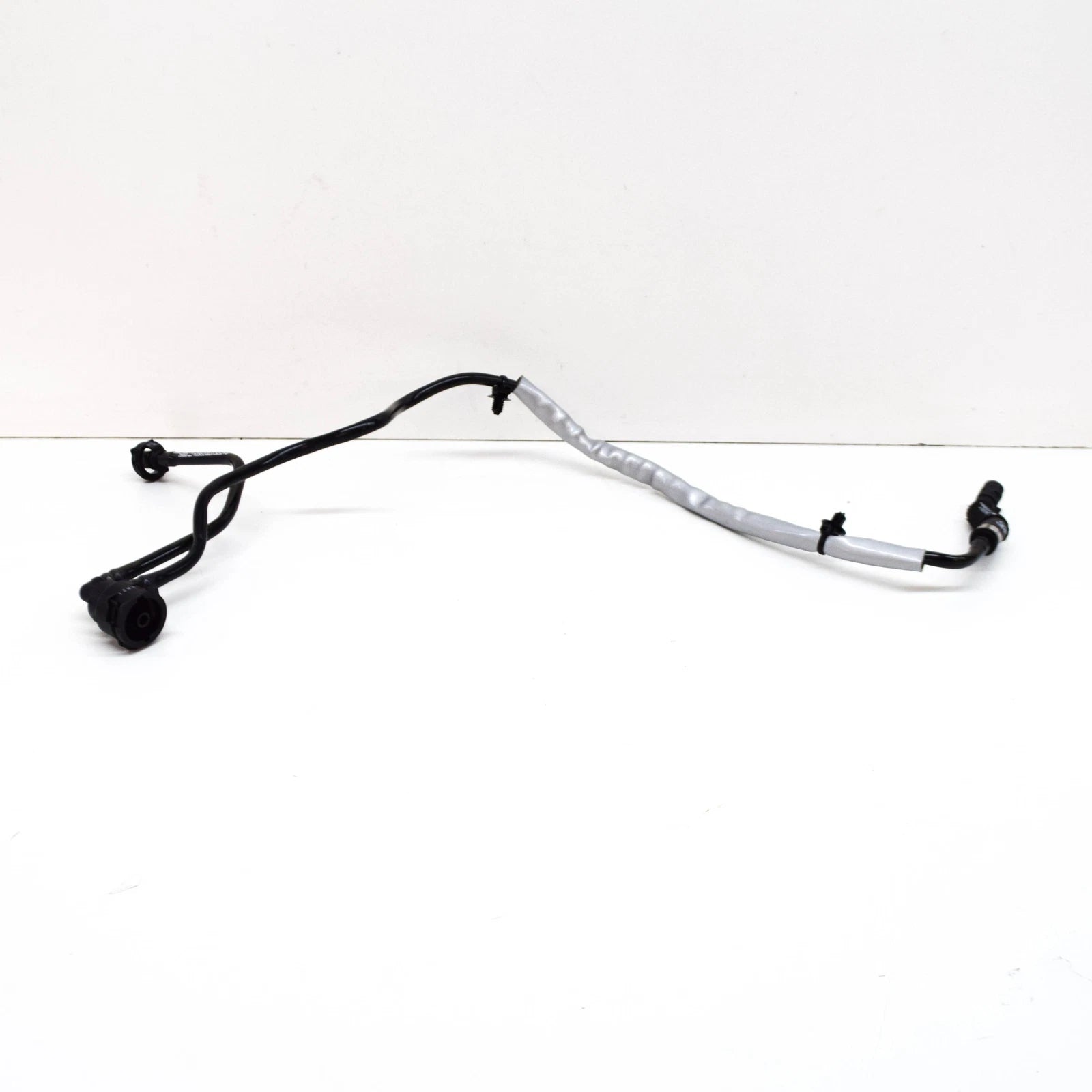 NEW MERCEDES-BENZ GLC X253 VENT LINE HOSE PIPE 2.0 P 155KW A2535013700 2016