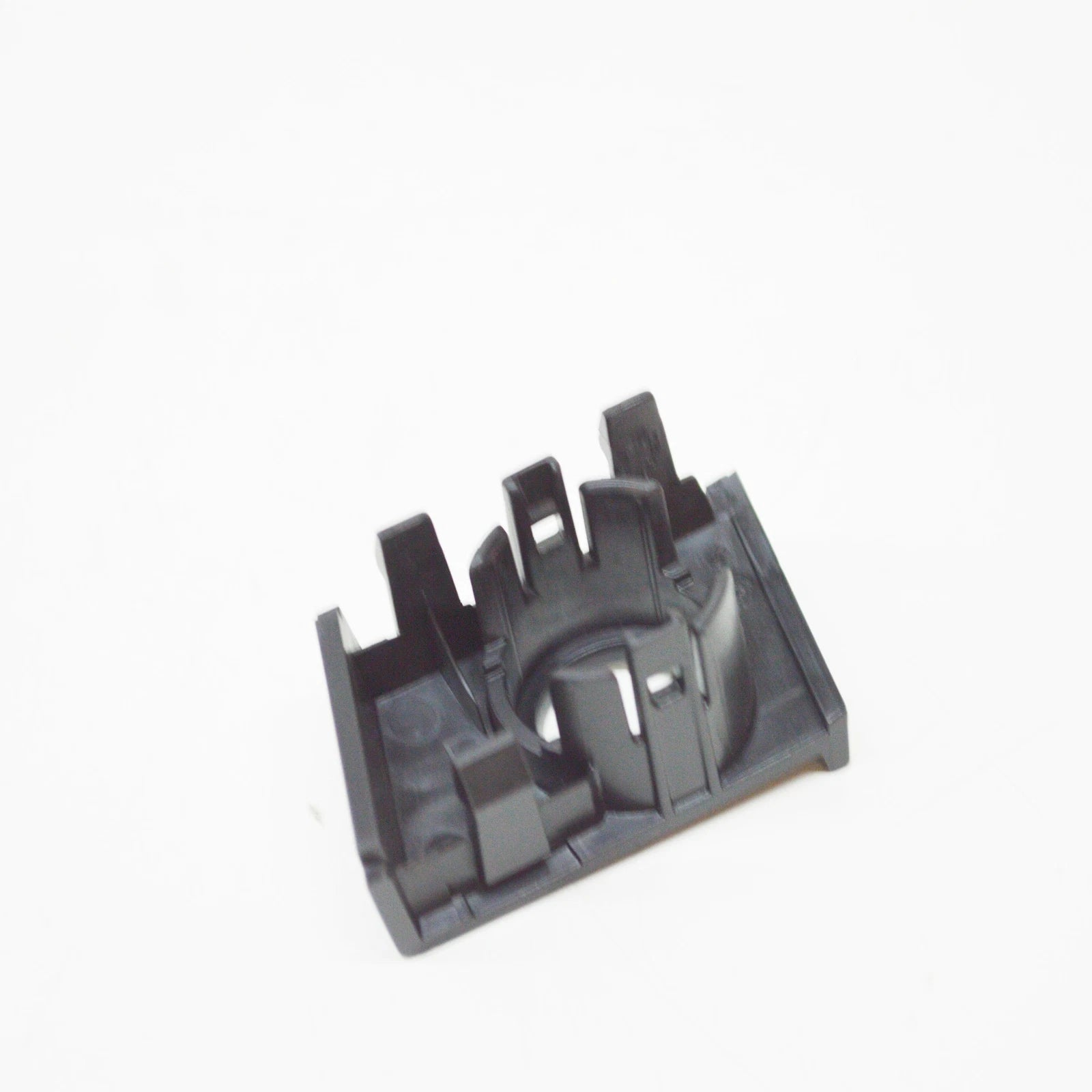 NEW AUDI A3 8V RADIATOR GRILLE RIGHT PARK SENSOR SUPPORT 8V3919268FRU6