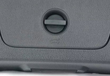 NEW VOLKSWAGEN GOLF MK7 REAR LID LOWER TRIM PANEL 5G6867605E82V