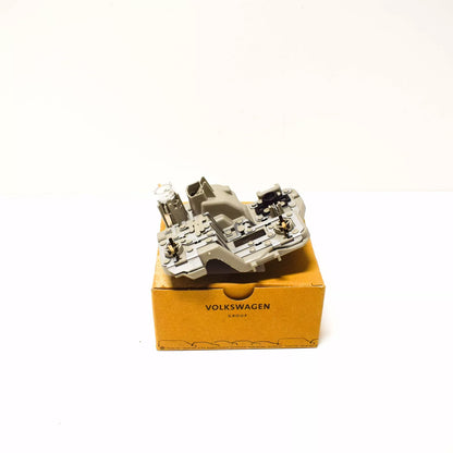 NEW VW SHARAN 7N INNER RIGHT TAIL LIGHT CARRIER BULB 7N0945260A