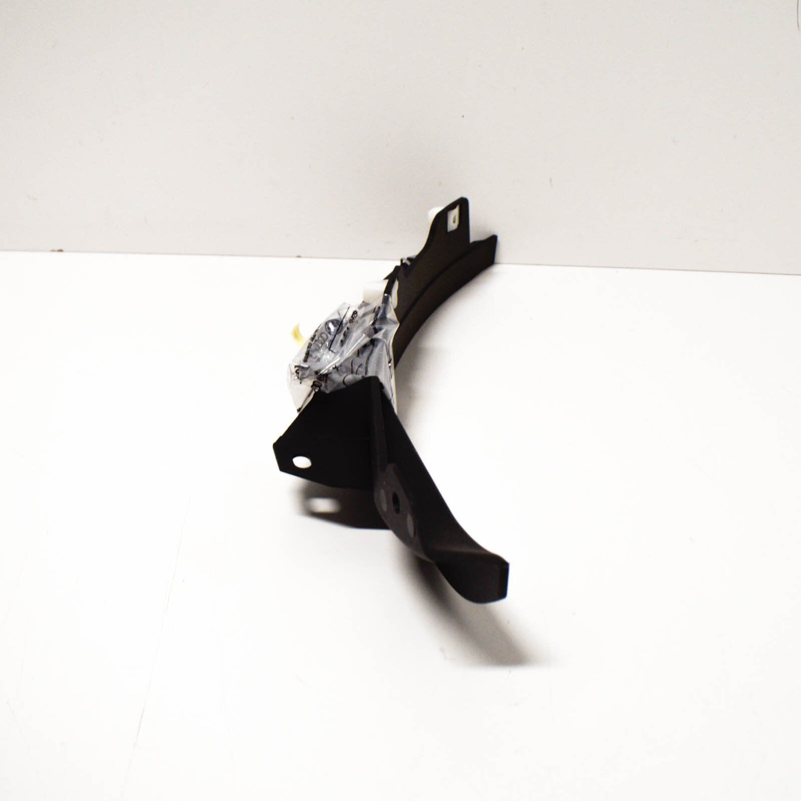 NEW AUDI A5 S5 8T FRONT WHEEL LEFT WHEEL SPOILER 8T0853887F ORIGINAL