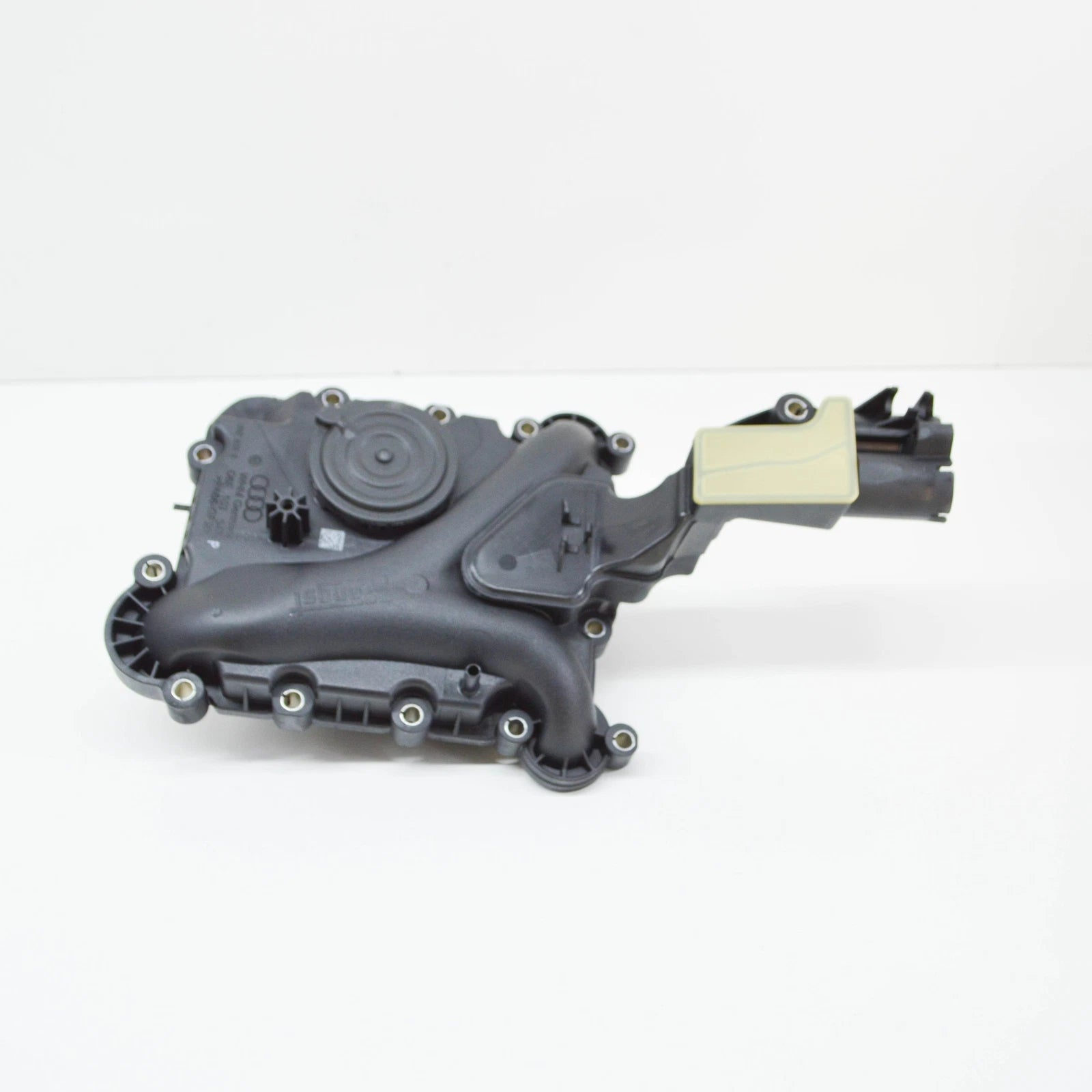 NEW AUDI Q5 8R CRANKCASE VENT VALVE VENT TRIM 06E103547P ORIGINAL
