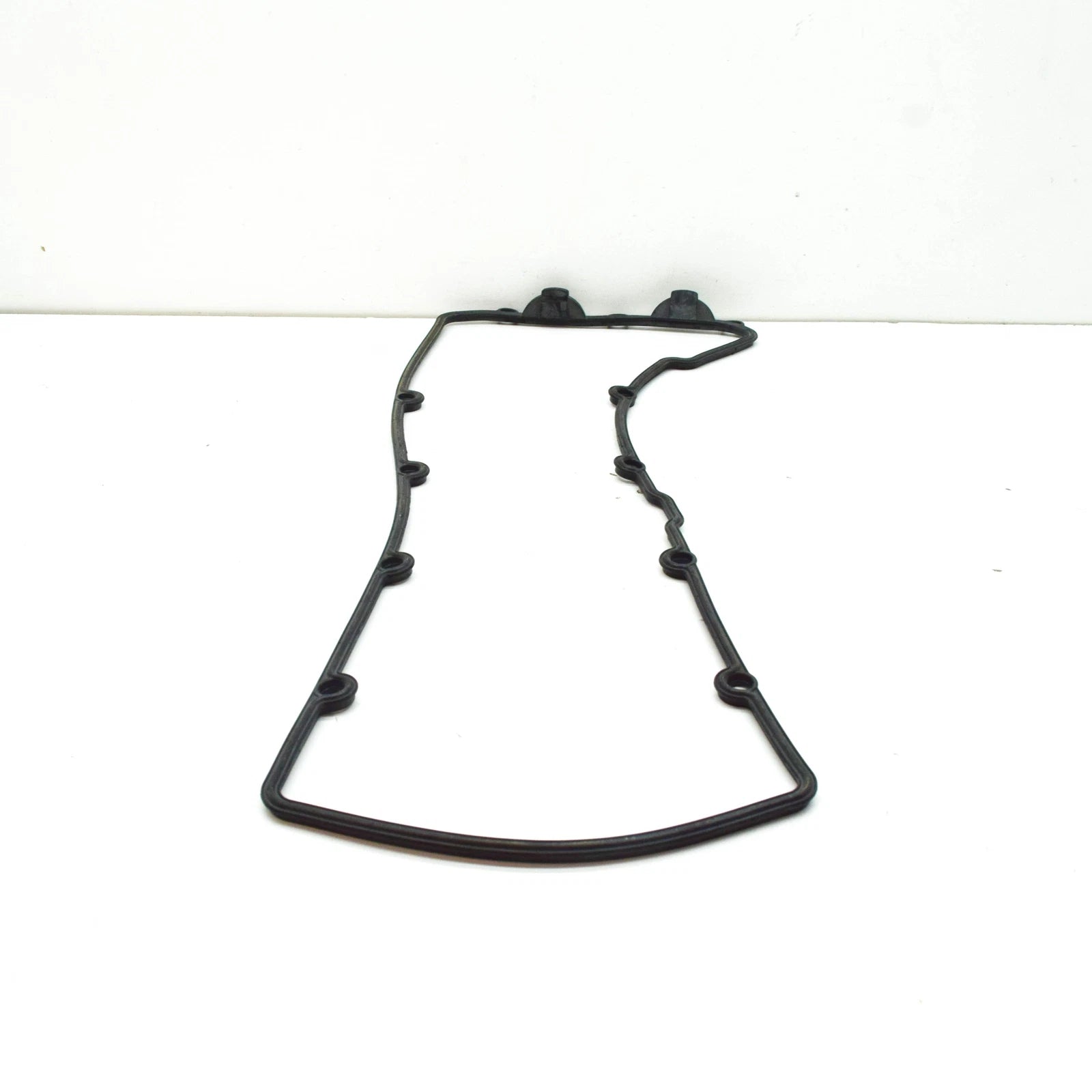 NEW BMW 7 E65 CYLINDER HEAD COVER GASKET 11122248372 ORIGINAL