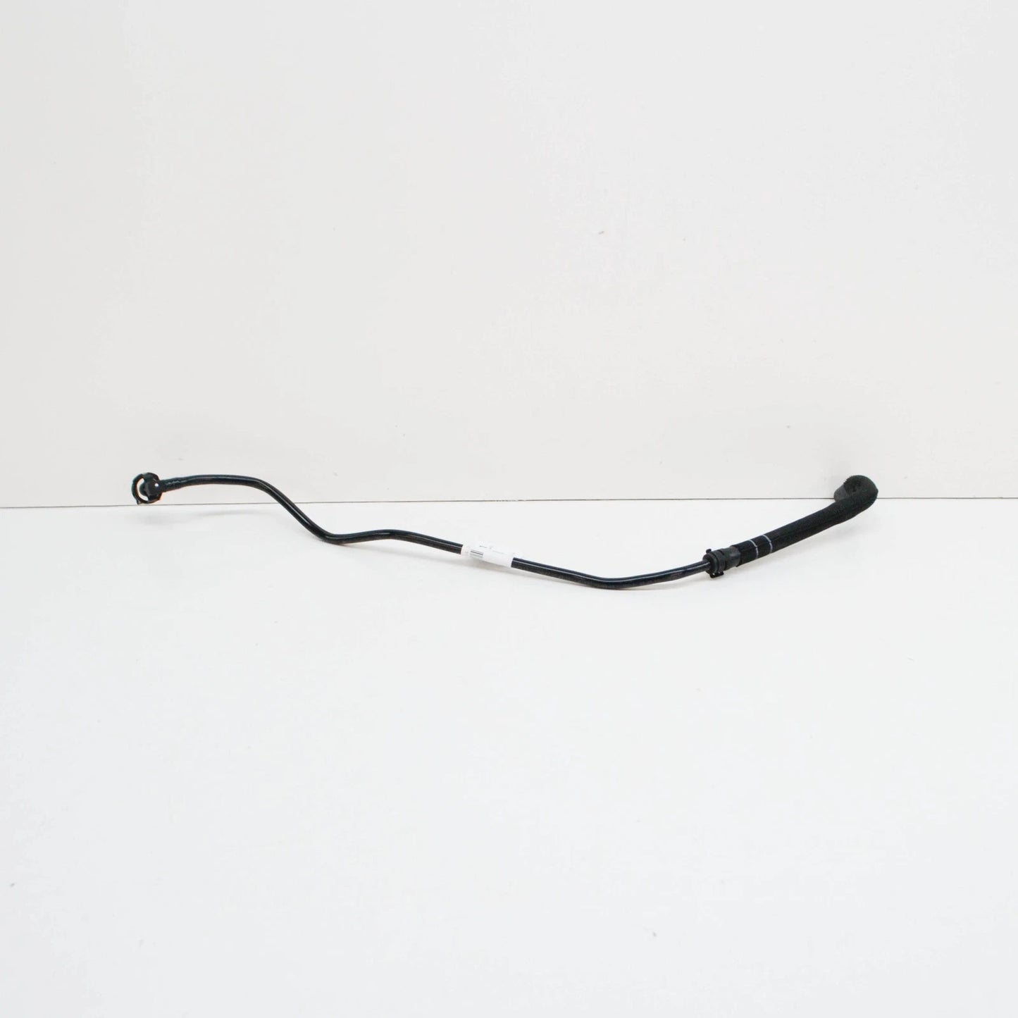 NEW AUDI A4 AVANT B8 EXPANSION TANK UPPER HOSE 8K0121081BT