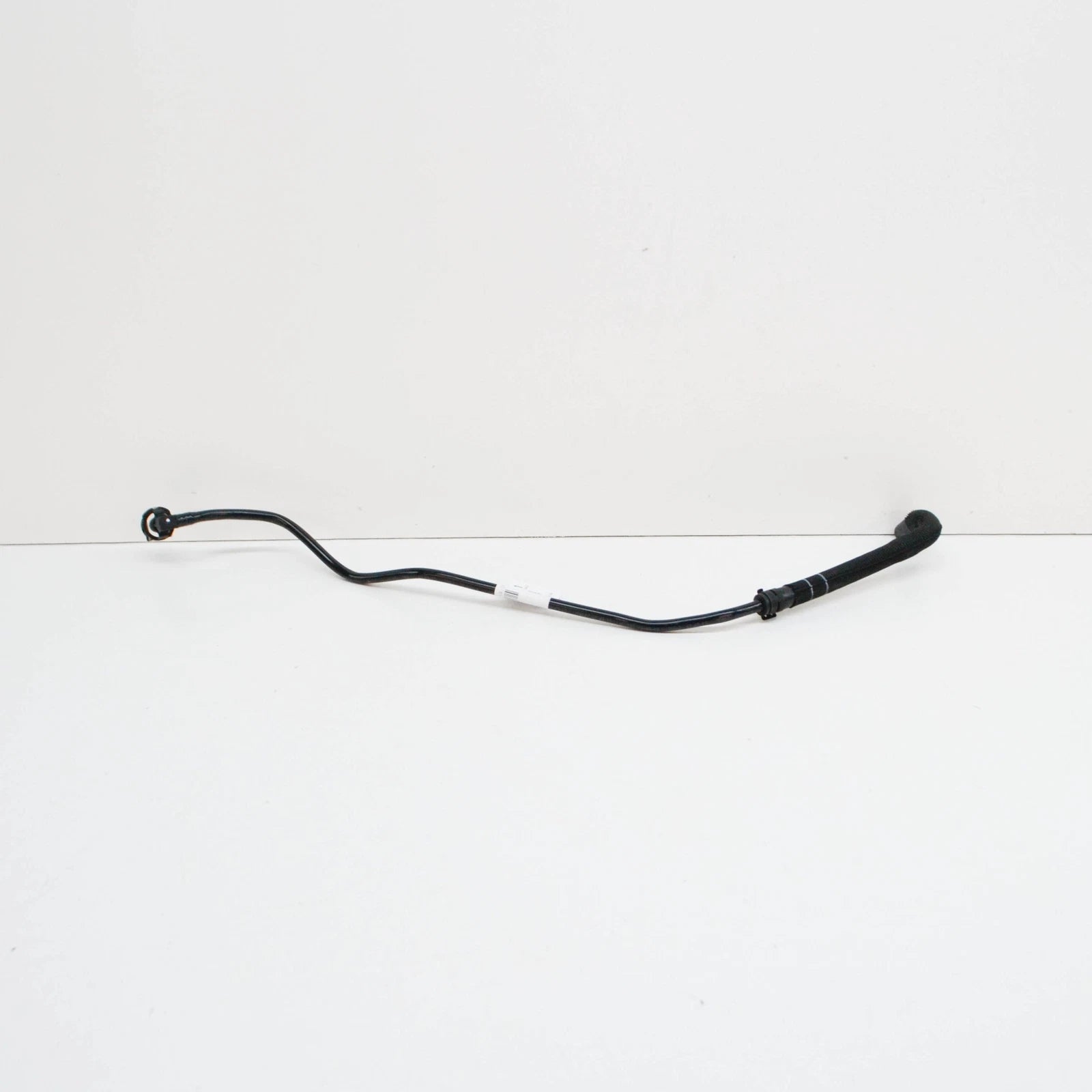 NEW AUDI A4 AVANT B8 EXPANSION TANK UPPER HOSE 8K0121081BT