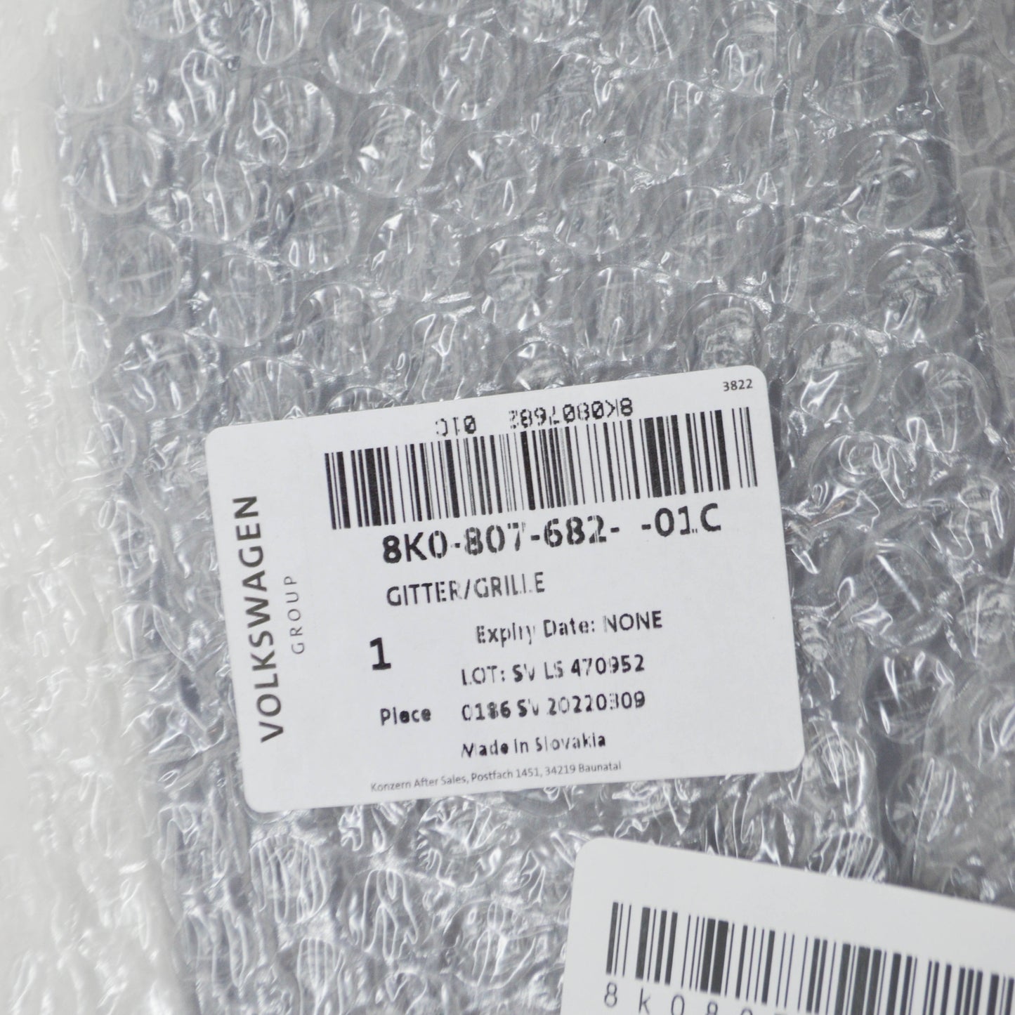 NEW AUDI A4 AVANT B8 FRONT RIGHT LOWER GRILLE 8K080768201C ORIGINAL