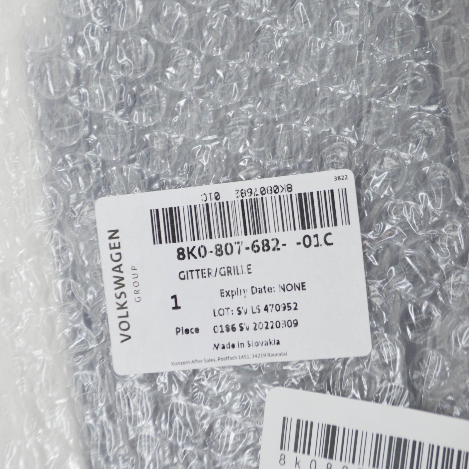 NEW AUDI A4 AVANT B8 FRONT RIGHT LOWER GRILLE 8K080768201C ORIGINAL