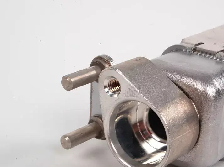 NEW MERCEDES-BENZ E W211 AMG TRANSMISSION OIL COOLER A2115010201 ORIGINAL