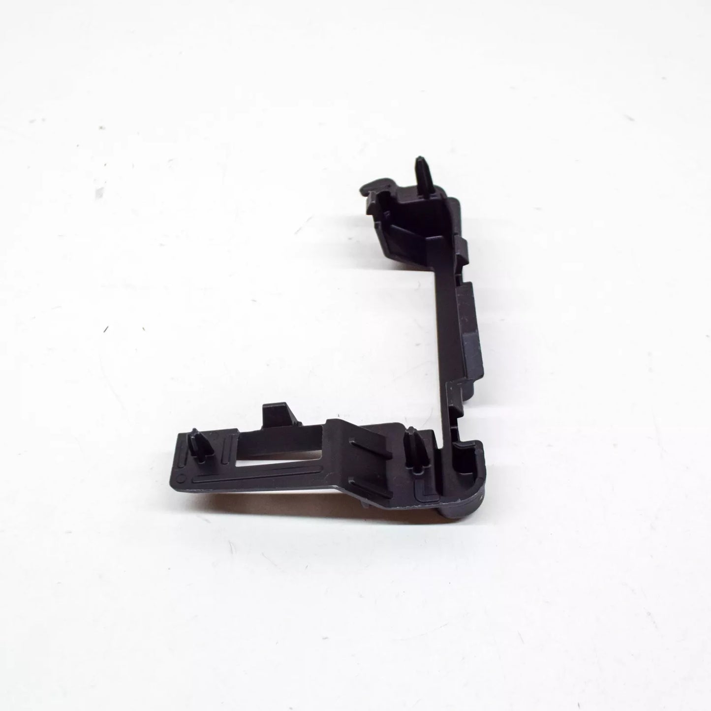 NEW AUDI E-TRON FRONT BUMPER GRILLE LEFT SIDE FOAM PART 4KE807665