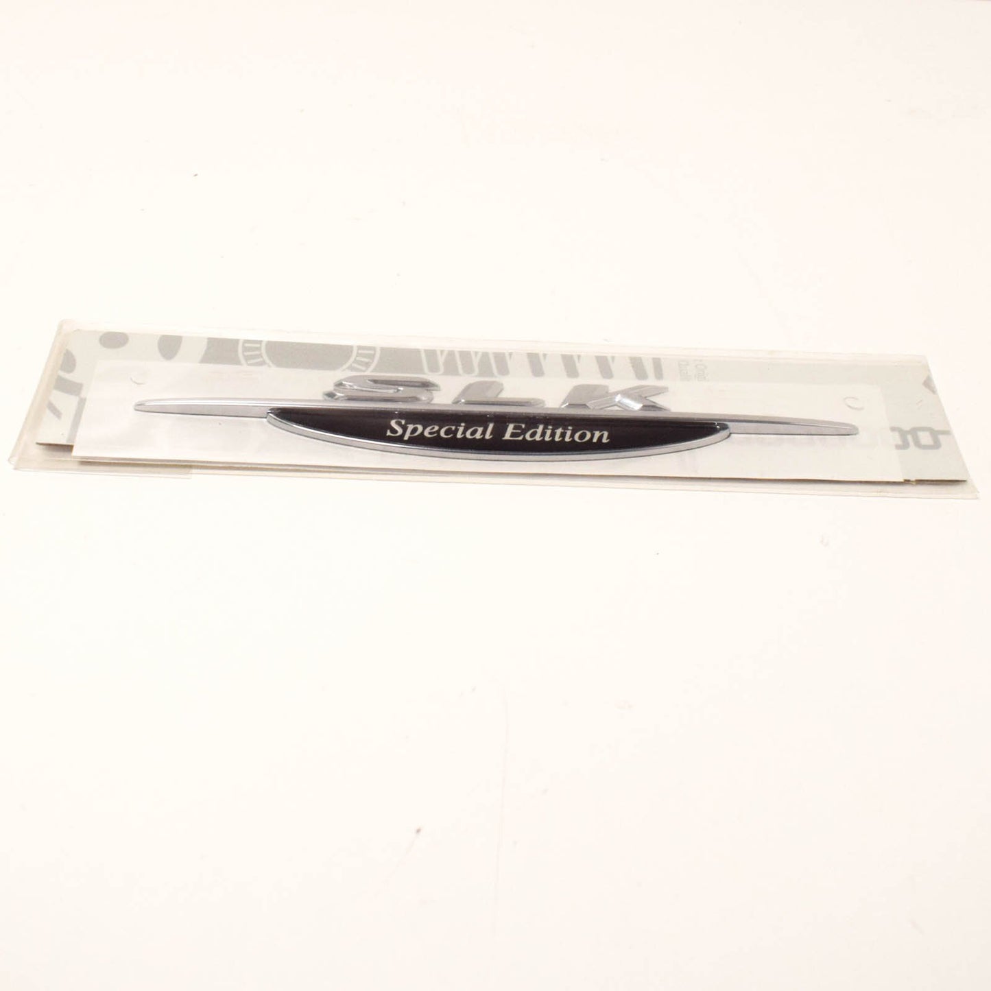 NEW MERCEDES-BENZ SLK R170 FRONT FENDER BADGE A1708173520 ORIGINAL