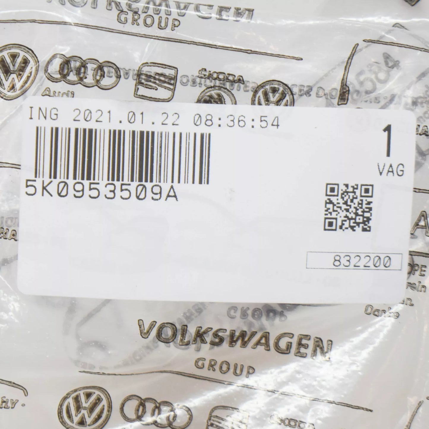 NEW VOLKSWAGEN GOLF MK6 HAZARD WARNING SWITCH PUSH BUTTON 5K0953509A