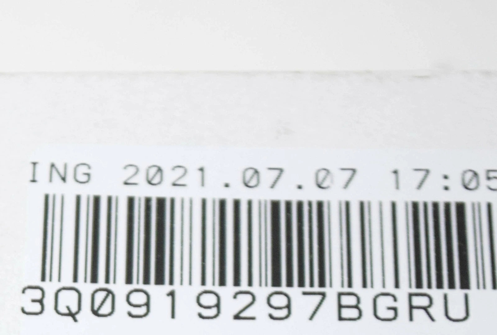 NEW VOLKSWAGEN TIGUAN AD FRONT BUMPER PDC PARKING SENSOR 3Q0919297BGRU