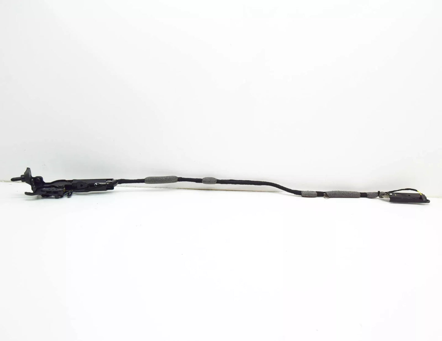 NEW VW EOS 1F RIGHT OUTER ROOF BRACE LOCKING MECHANISM 1Q0871662 ORIGINAL